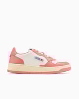 Autry Women's Medalist Low Leather Blue AULWWB56 | FOOTDISTRICT Autry Women's Medalist Low Leather Blue AULWWB56 | FOOTDISTRICT