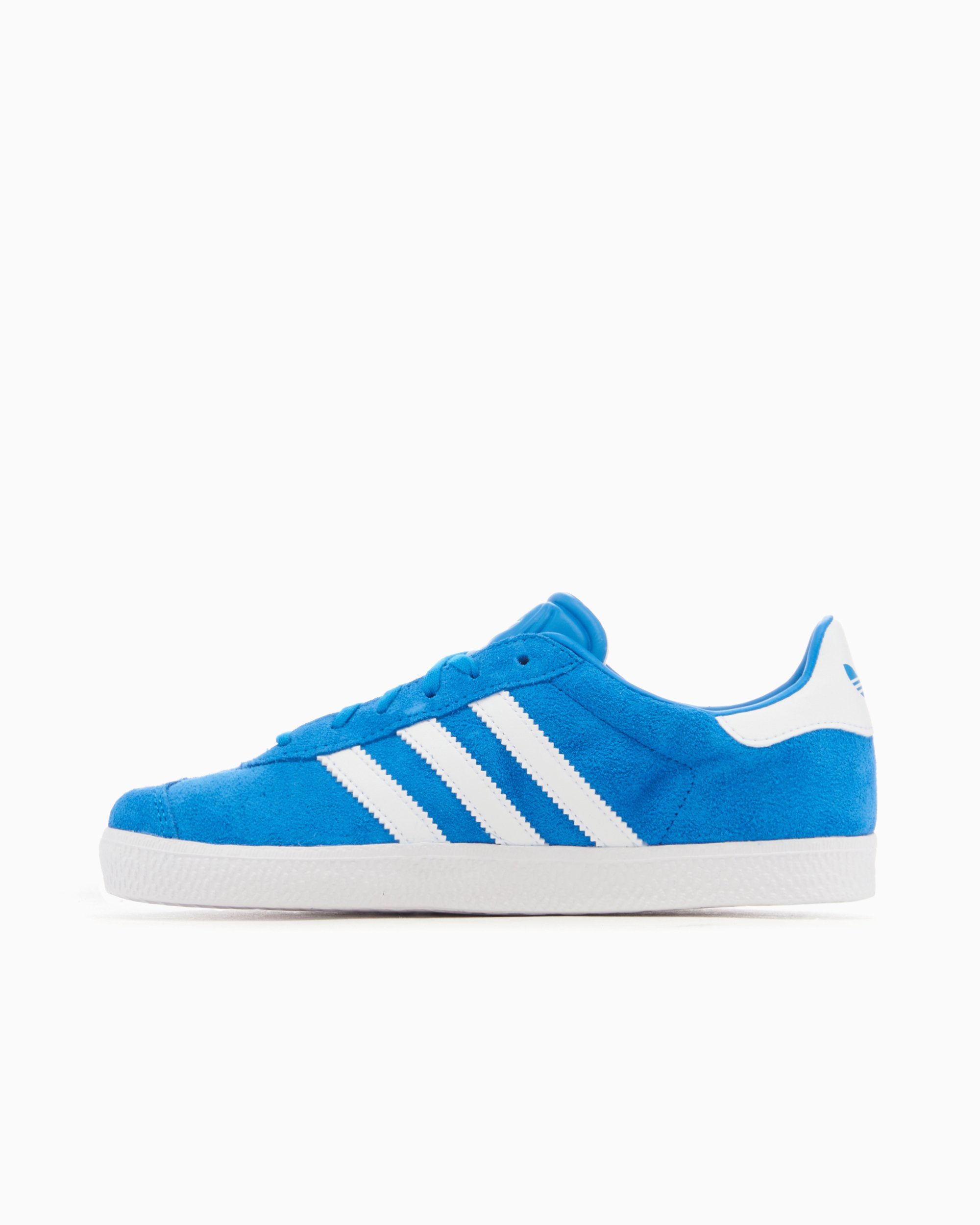Adidas originals sales telefono 01800