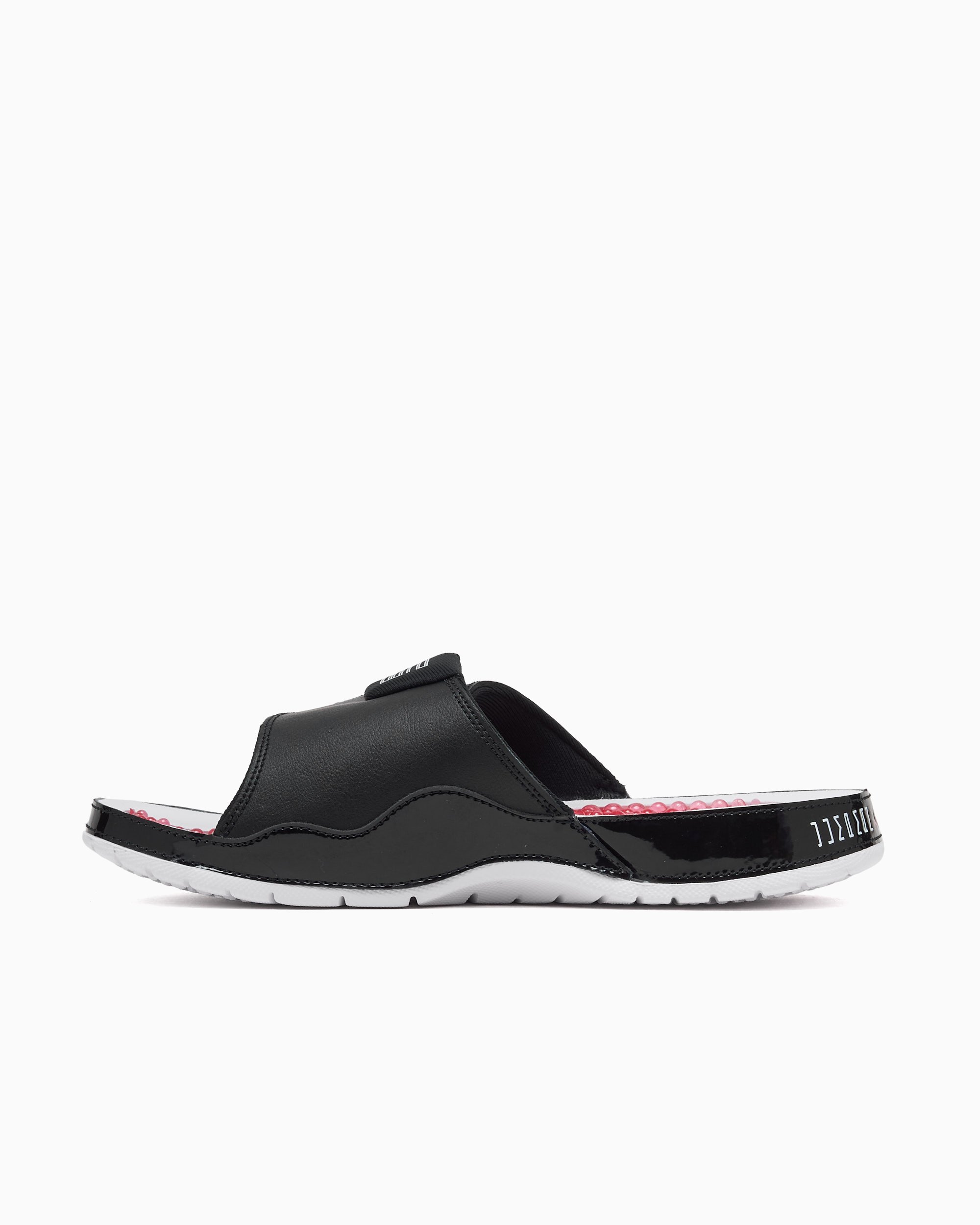 Jordan Hydro XI Retro Black FN2452-006 | FOOTDISTRICT