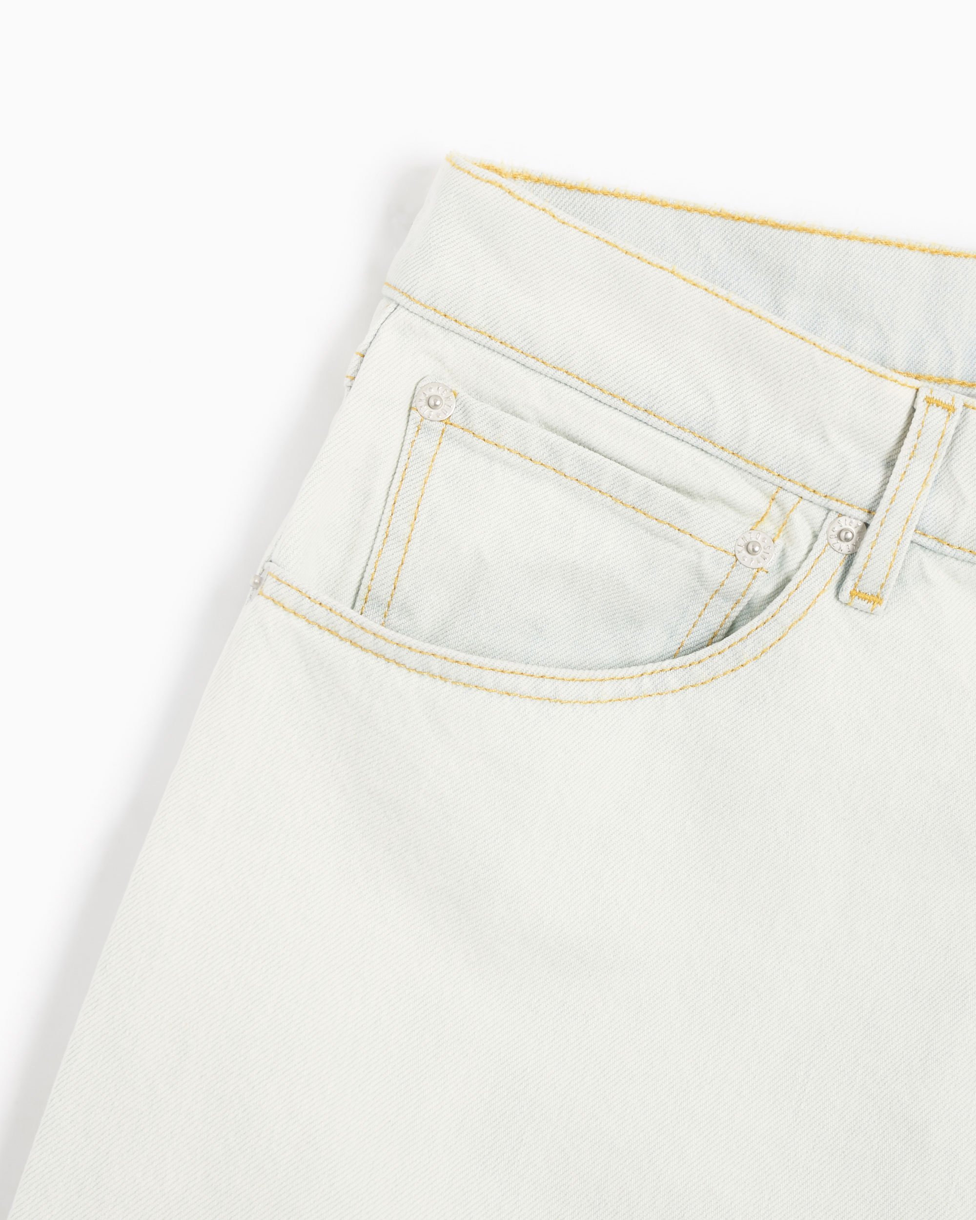 Kenzo Men's Denim Pants White FD65DP4066A4-DB | FOOTDISTRICT