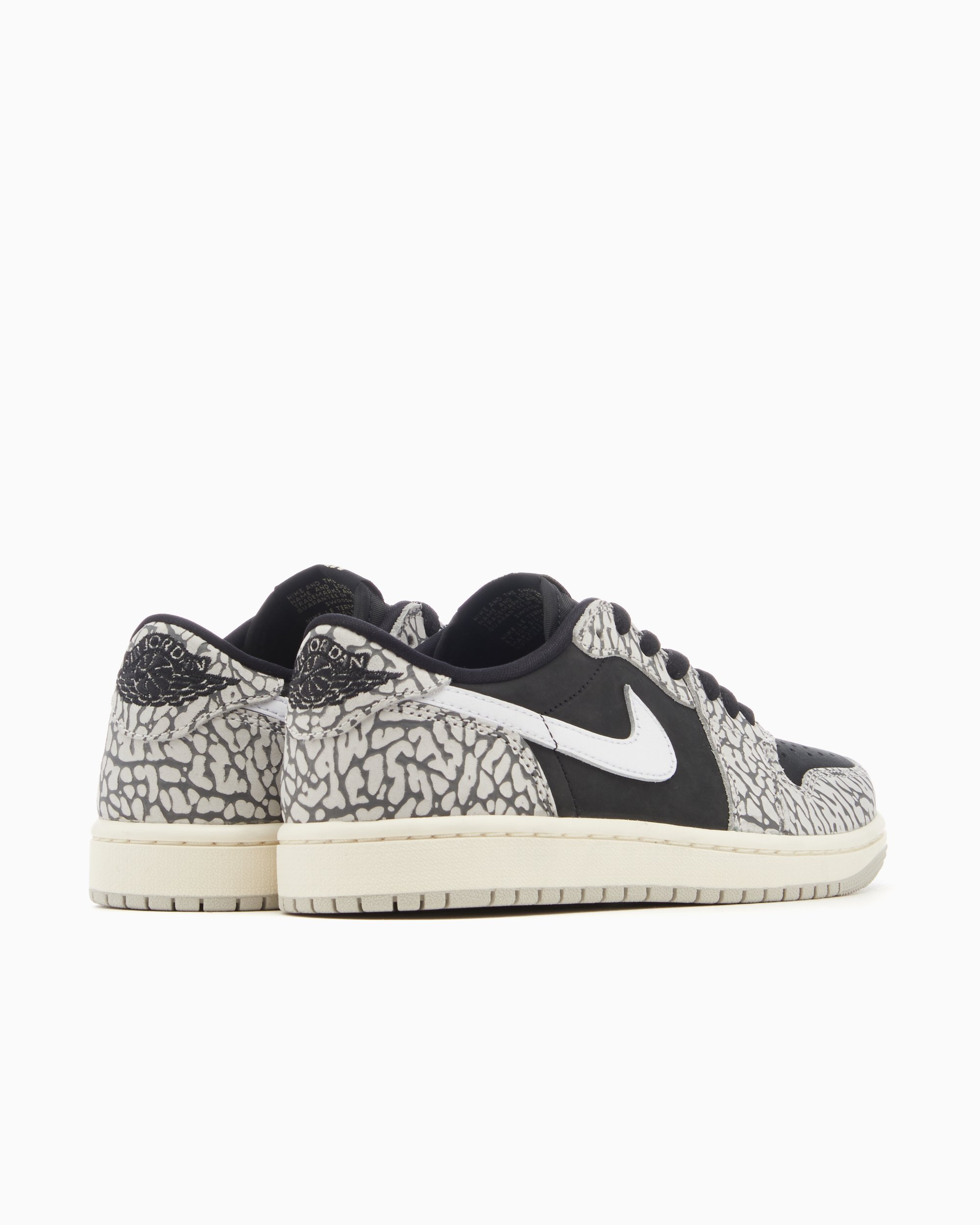 Air Jordan 1 Retro Low OG Black Cement Schwarz CZ0790 001 FOOTDISTRICT