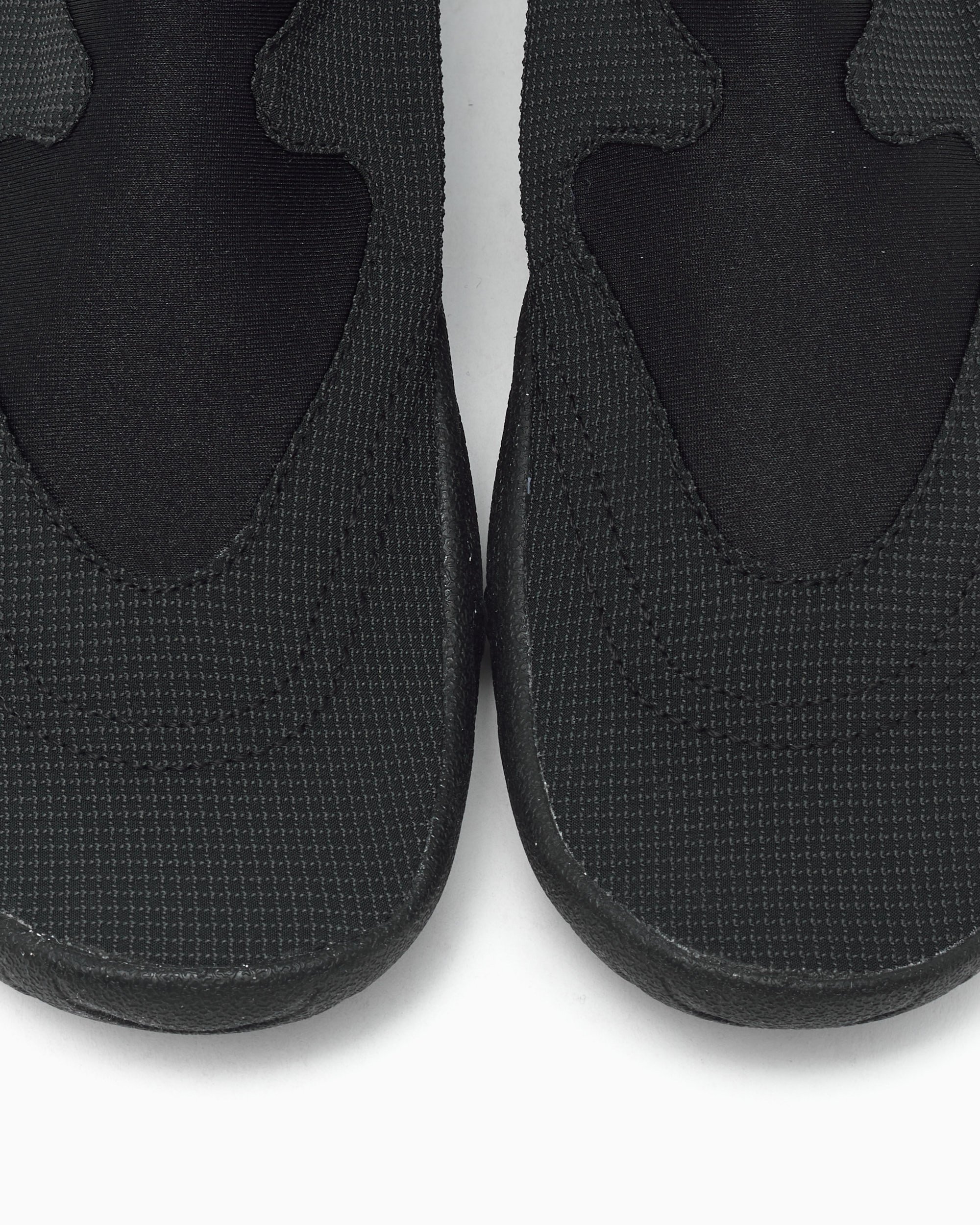 Nike Women's Aqua Turf Black FZ5628-001 | FOOTDISTRICT