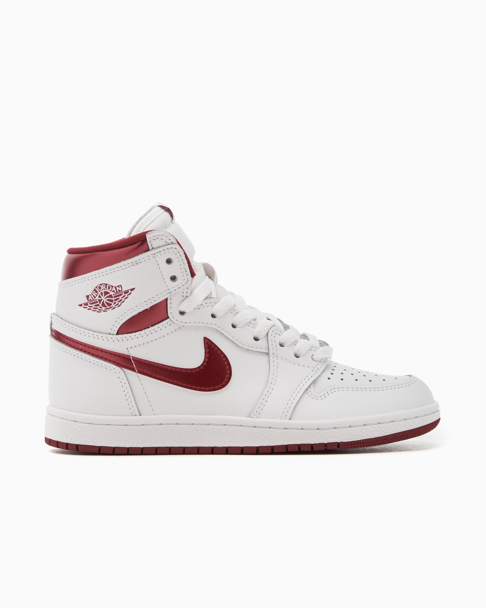 Air Jordan 1 Retro High 85 Metallic Burgundy Burgundy White BQ4422 161 FOOTDISTRICT