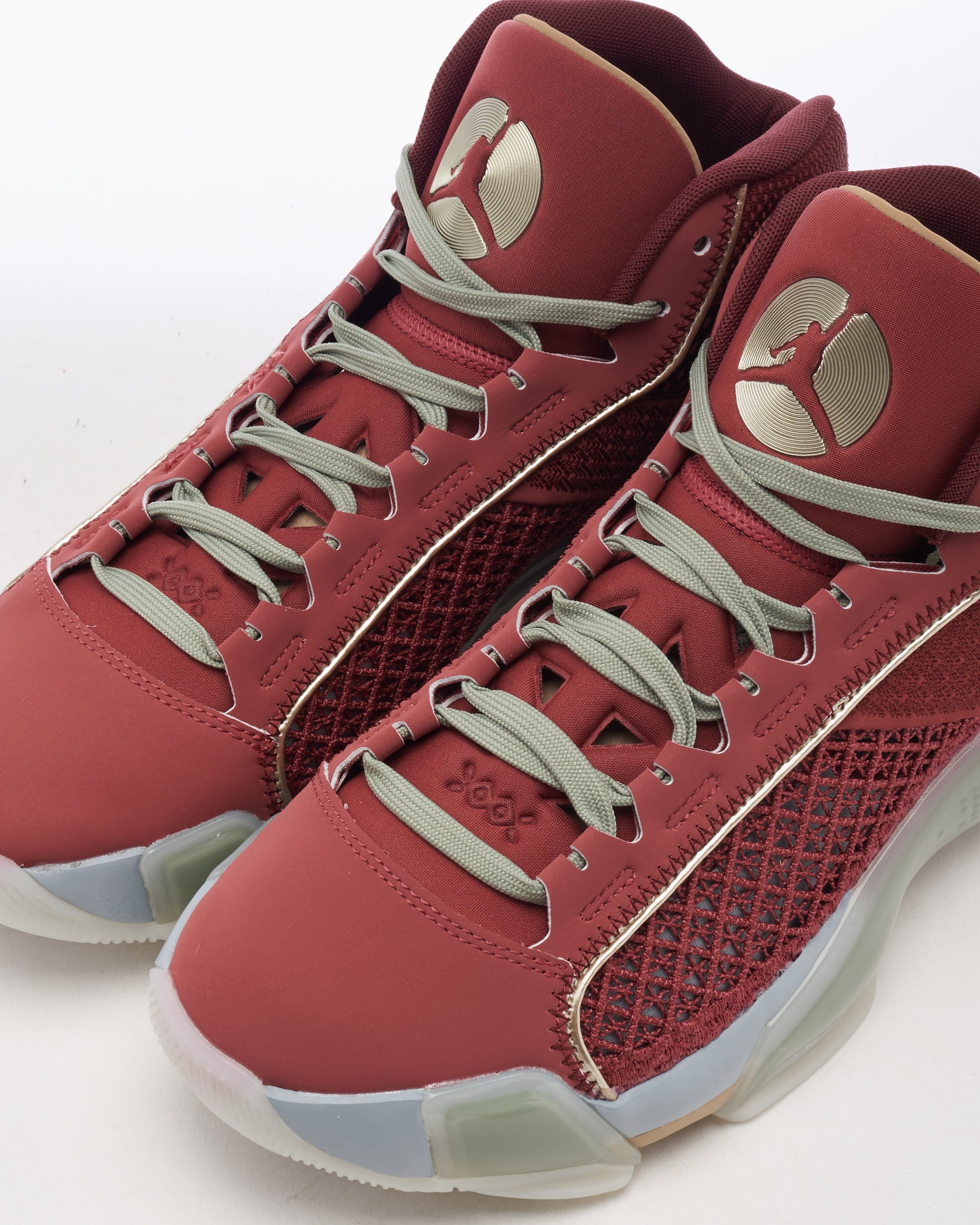 Air Jordan XXXVIII 