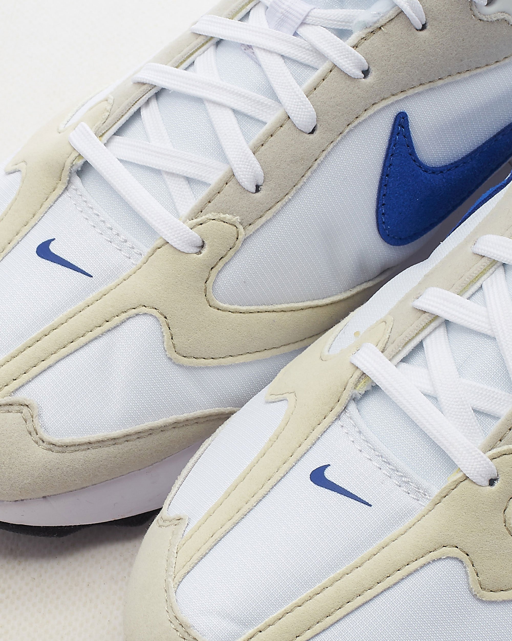 Nike Air Max Dawn White DJ3624 100 Buy Online at FOOTDISTRICT