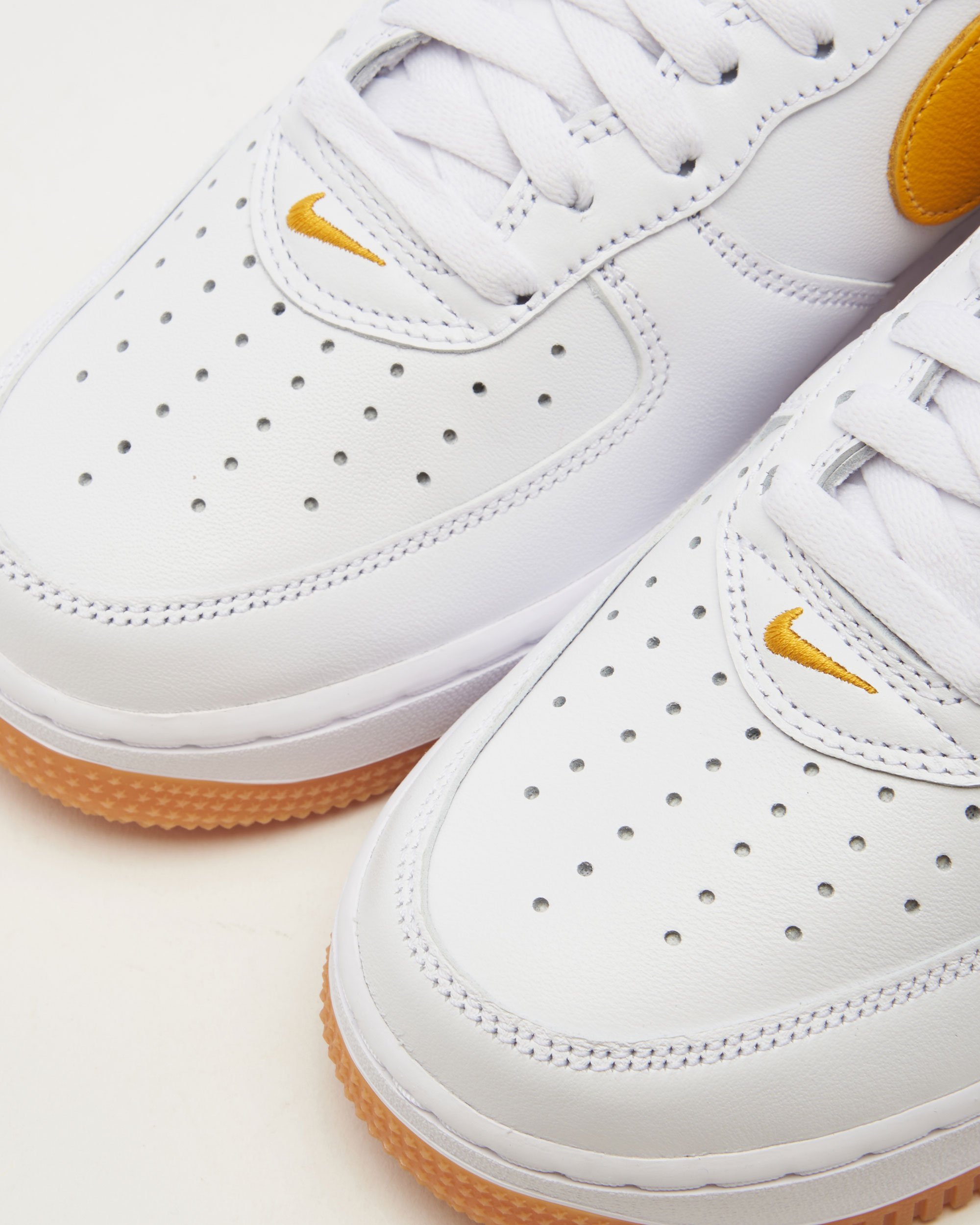 Nike air force 1 white light retro total orange shop