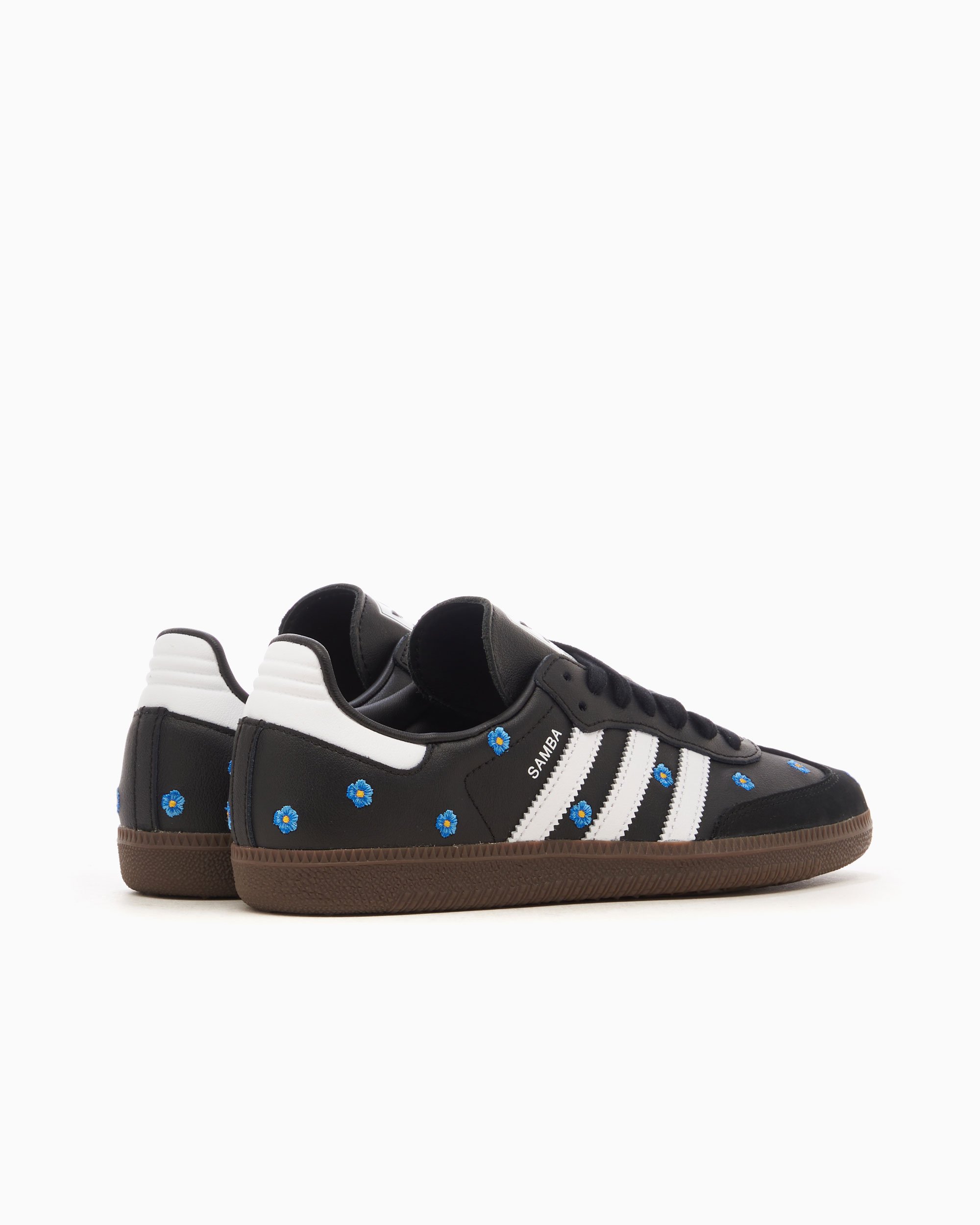 Zapatillas adidas negras con flores top