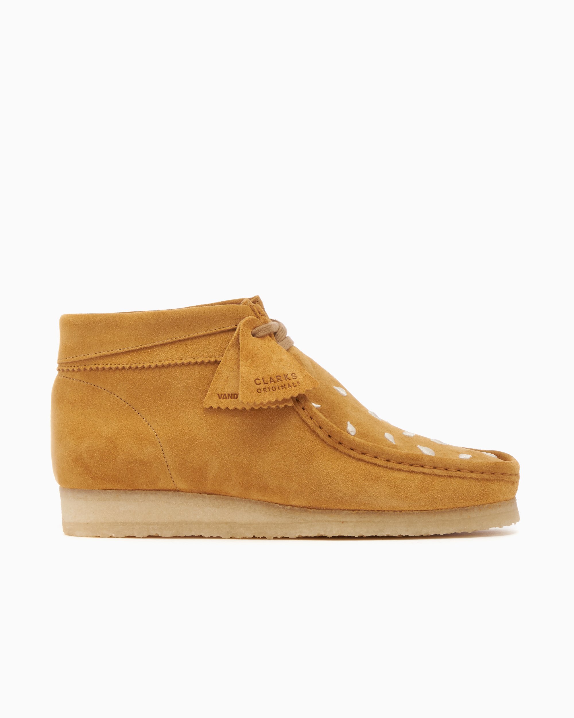Clarks x Vandy The Pink Wallabe Boot 
