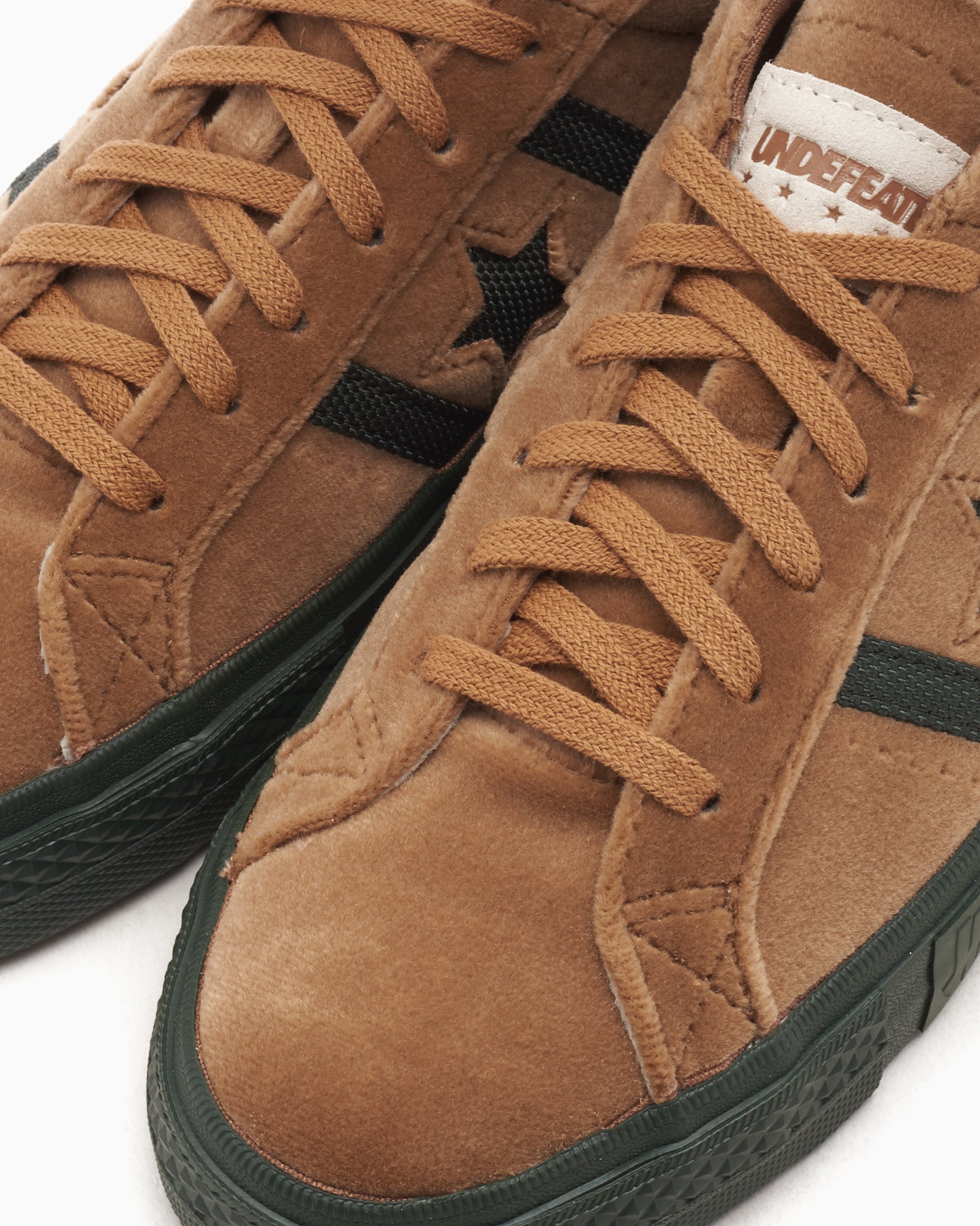 Undefeated x converse one star 2025