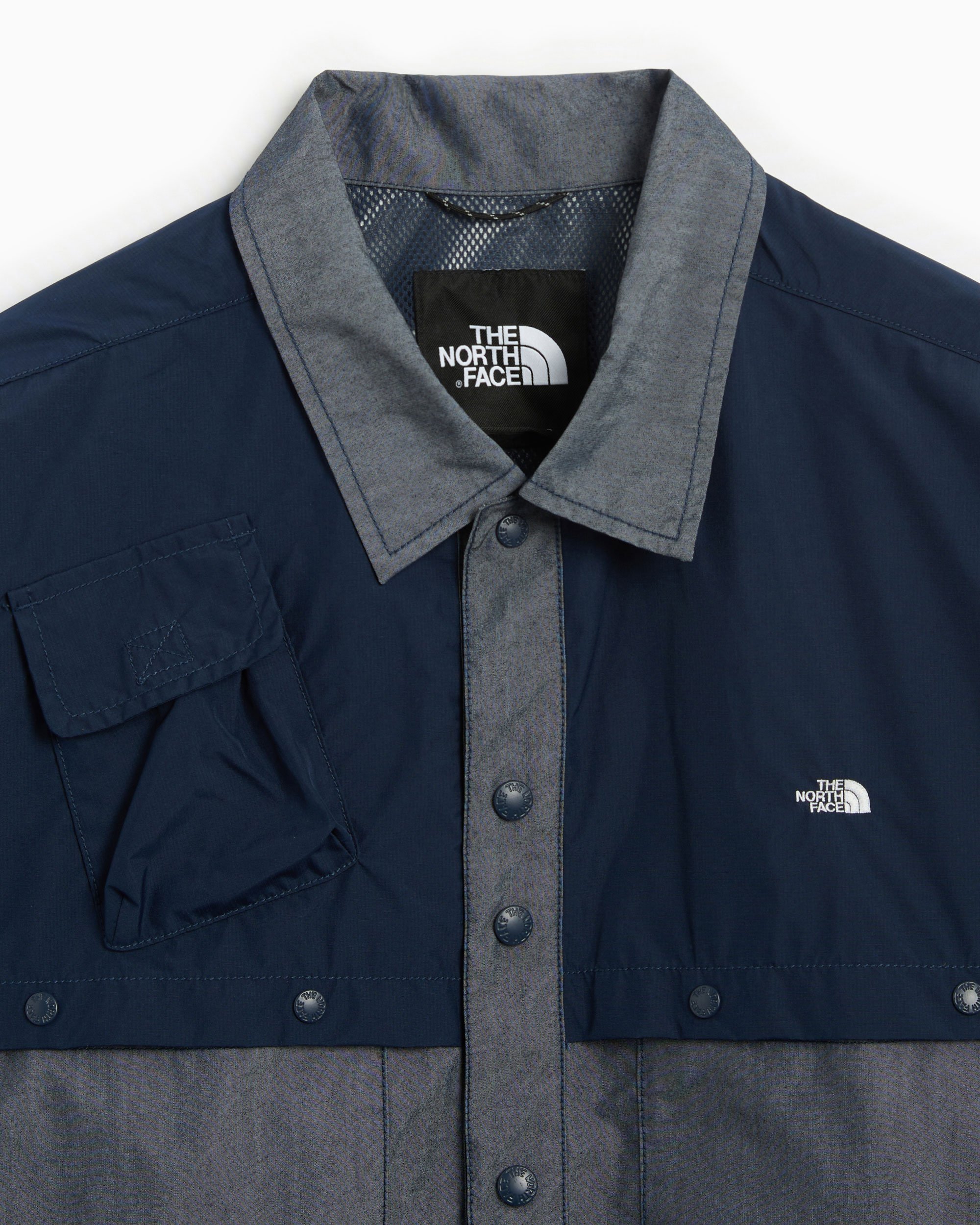 The North Face Men s Denim Shirt Blue Gray NF0A884WDF71 Buy