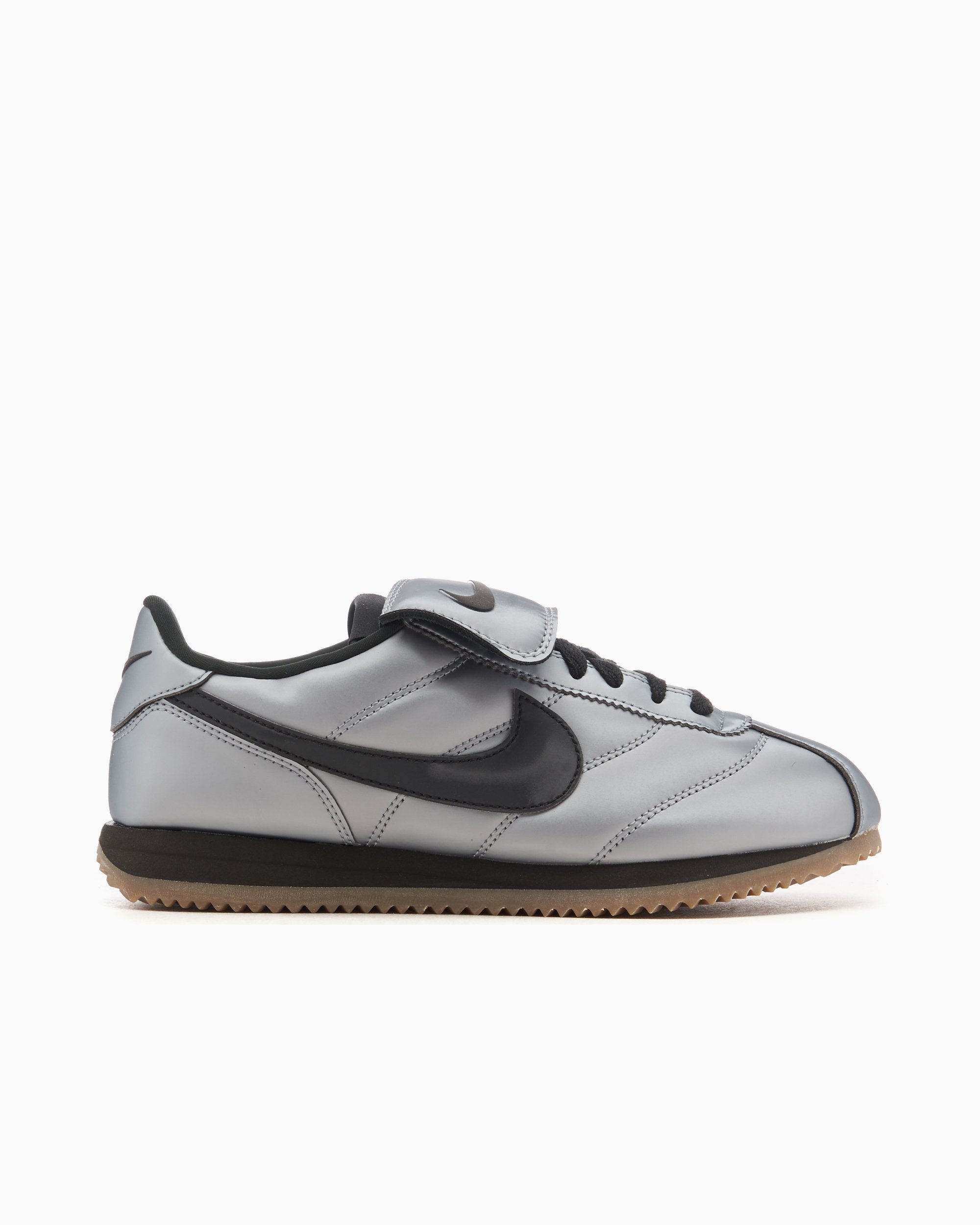 Nike Cortez SE Leather Plateado HQ3490 099 FOOTDISTRICT