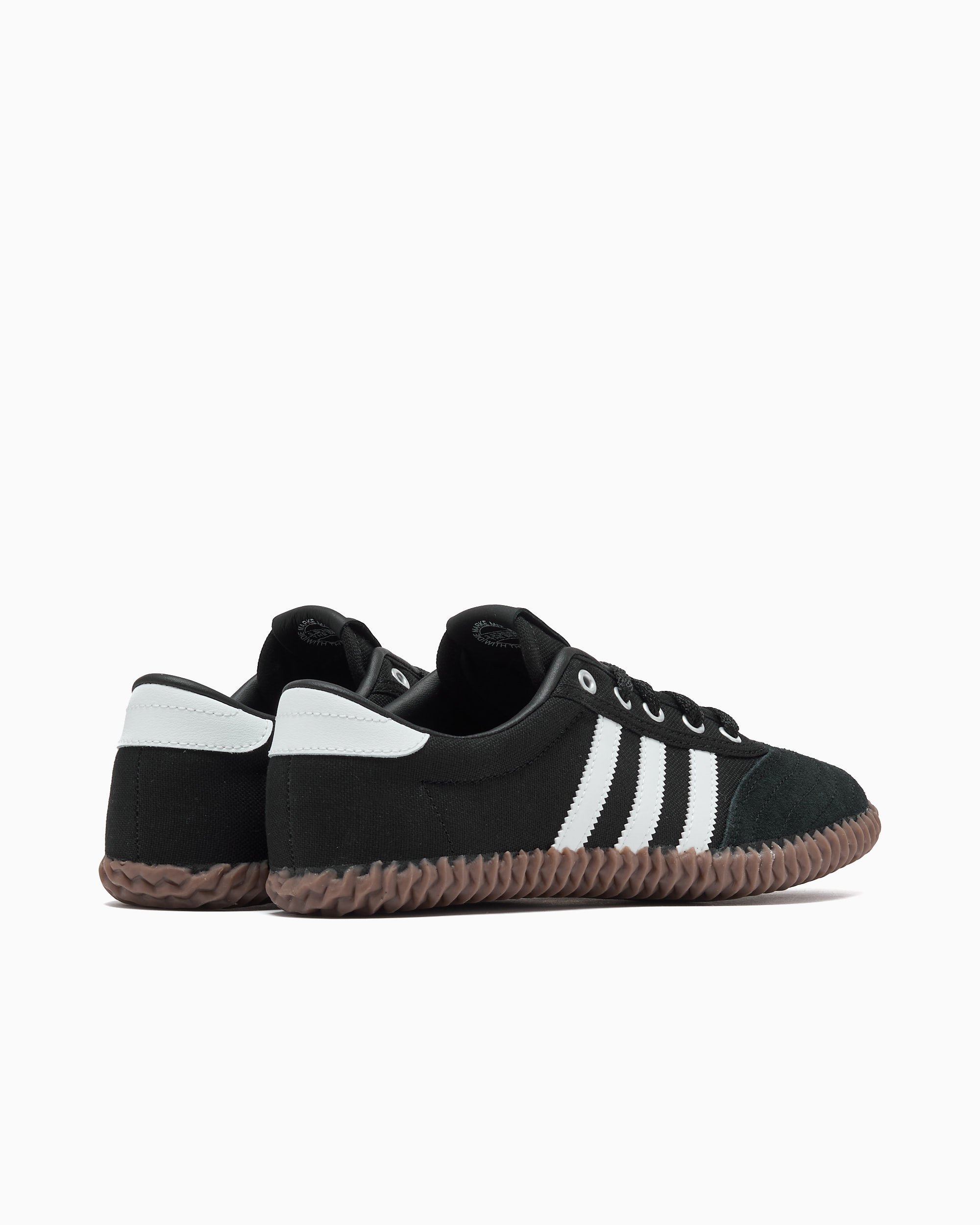 adidas Originals Women's Volley Plimsole Negro JR6016 | FOOTDISTRICT