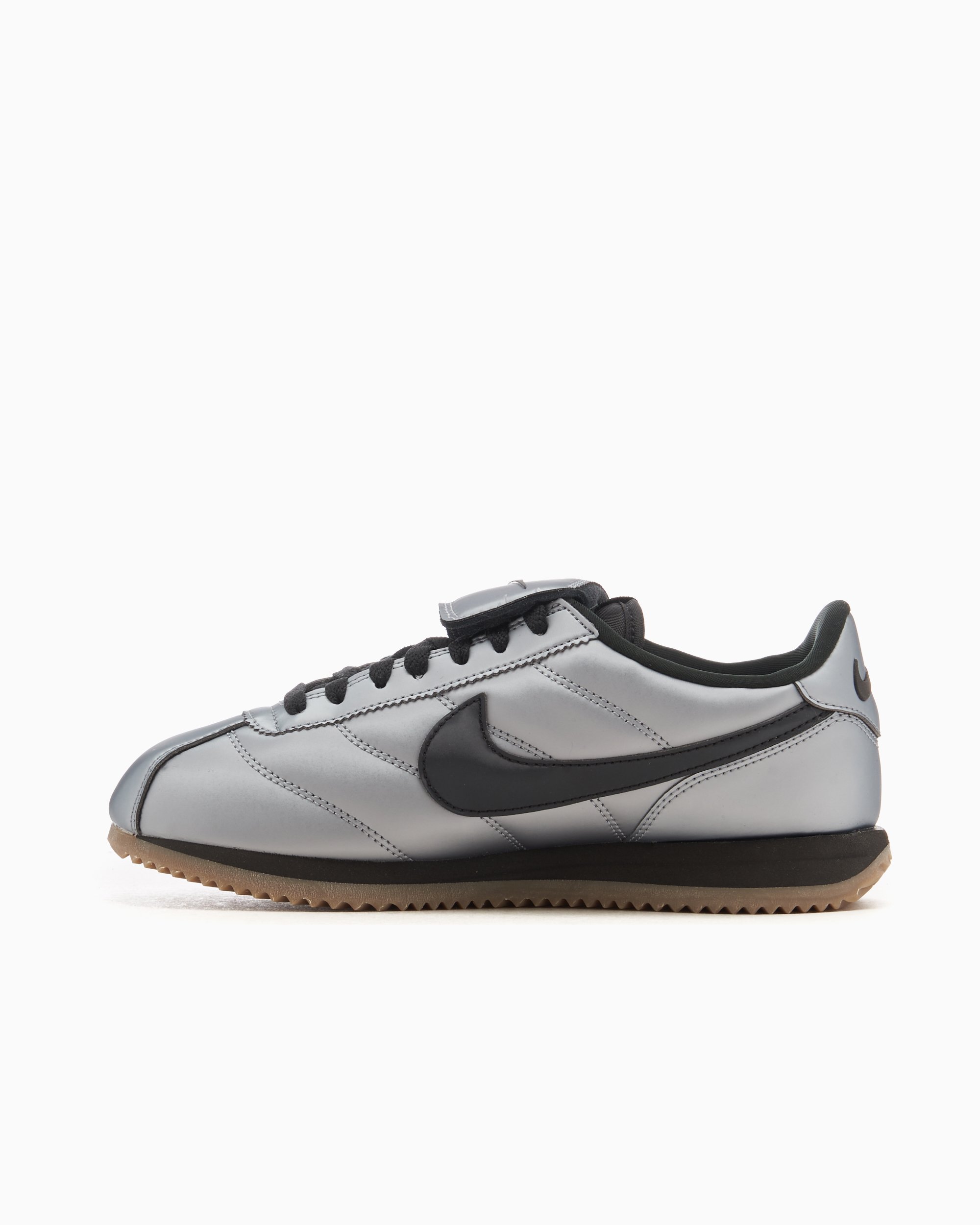 Nike Cortez SE Leather Silver colored HQ3490 099 FOOTDISTRICT