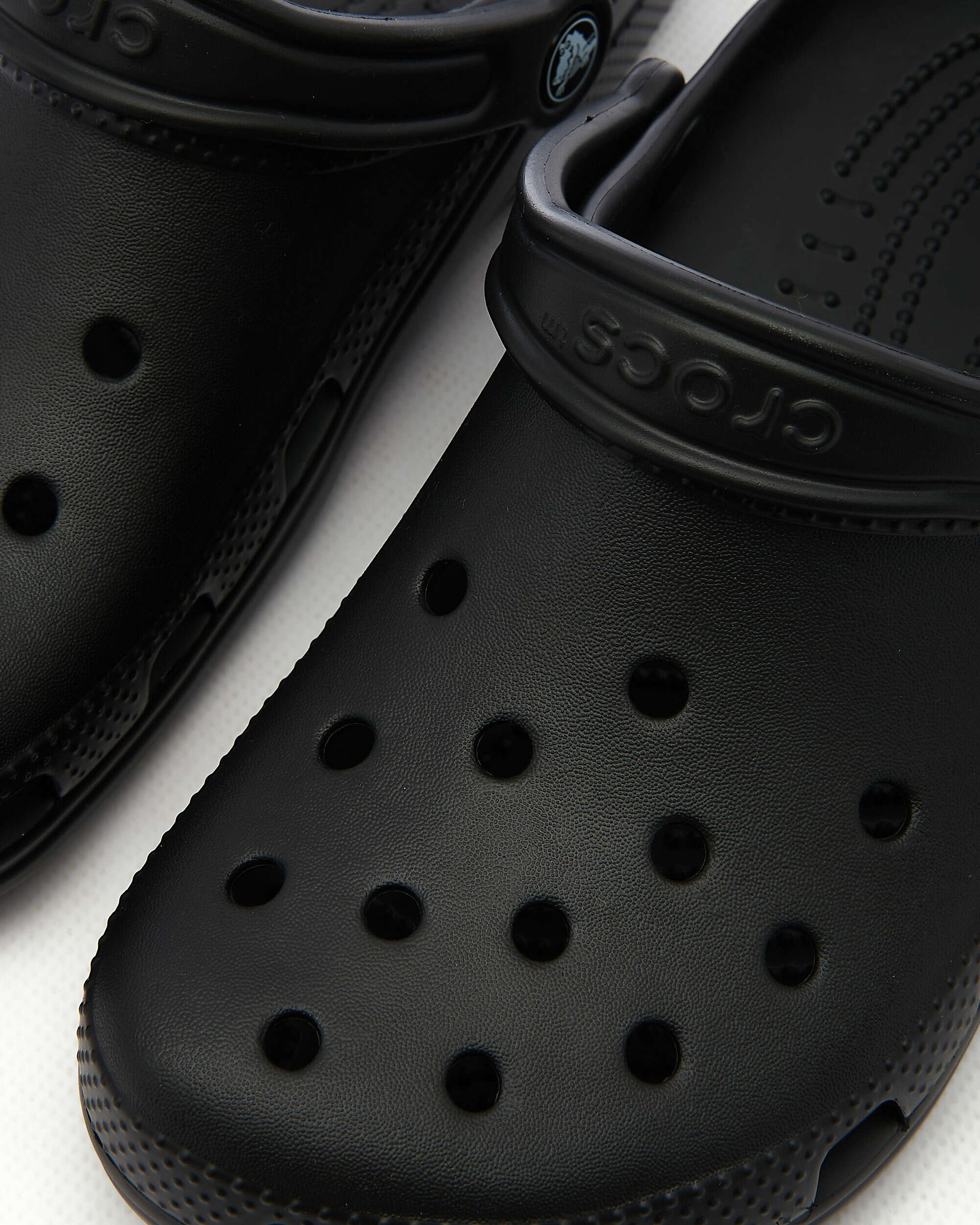 Mens crocs sale uk discount