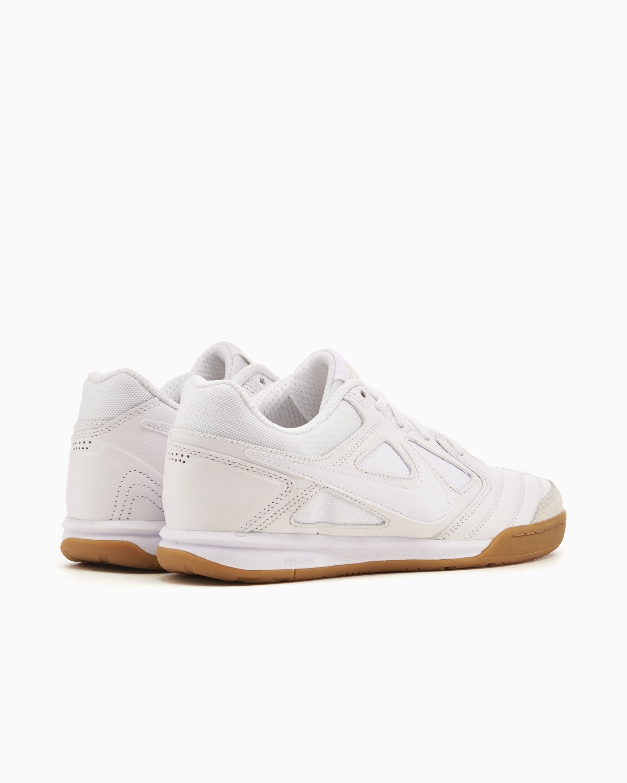 Supreme nike gato on sale