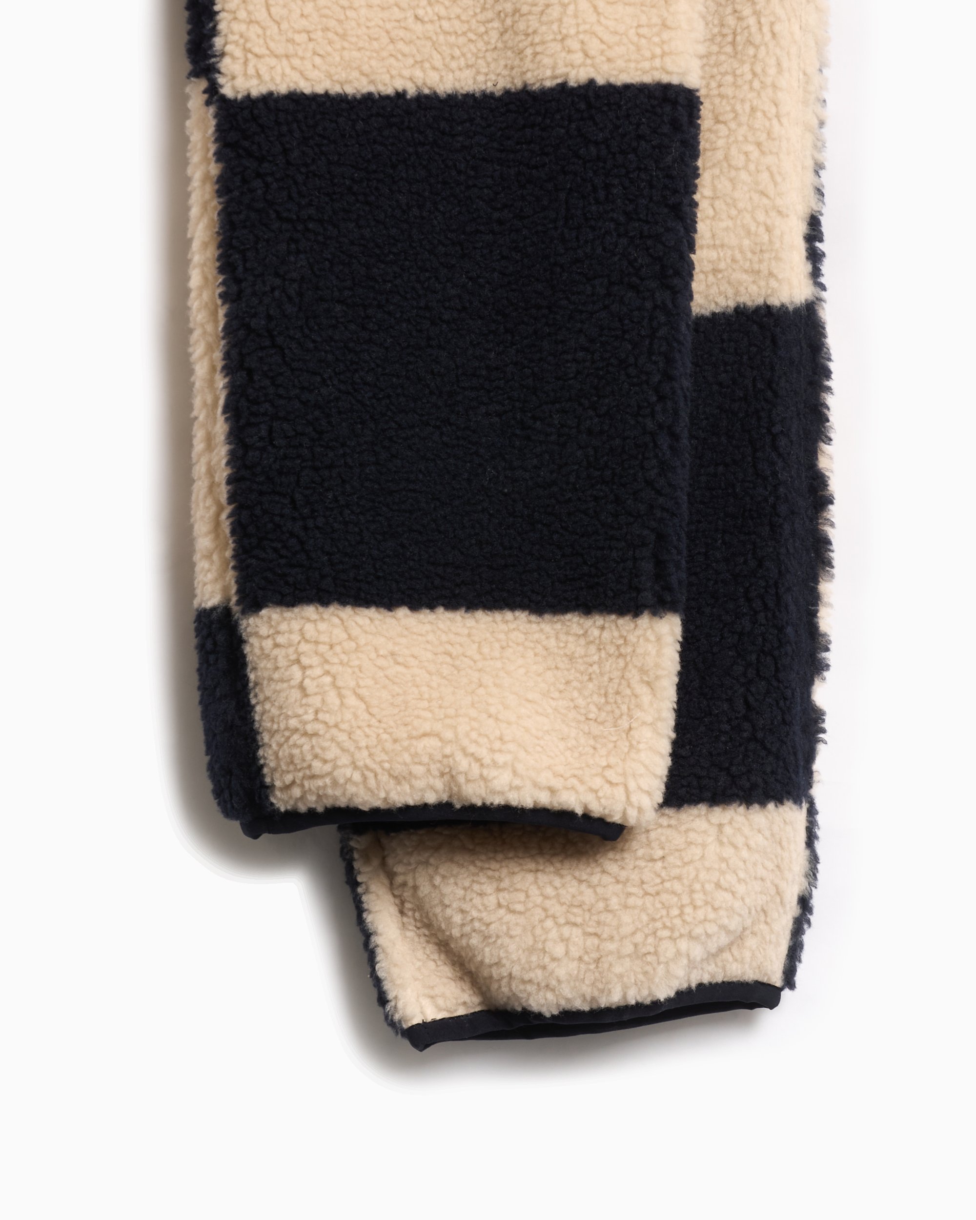 Shadow Plaid Sherpa Pant – Gramicci