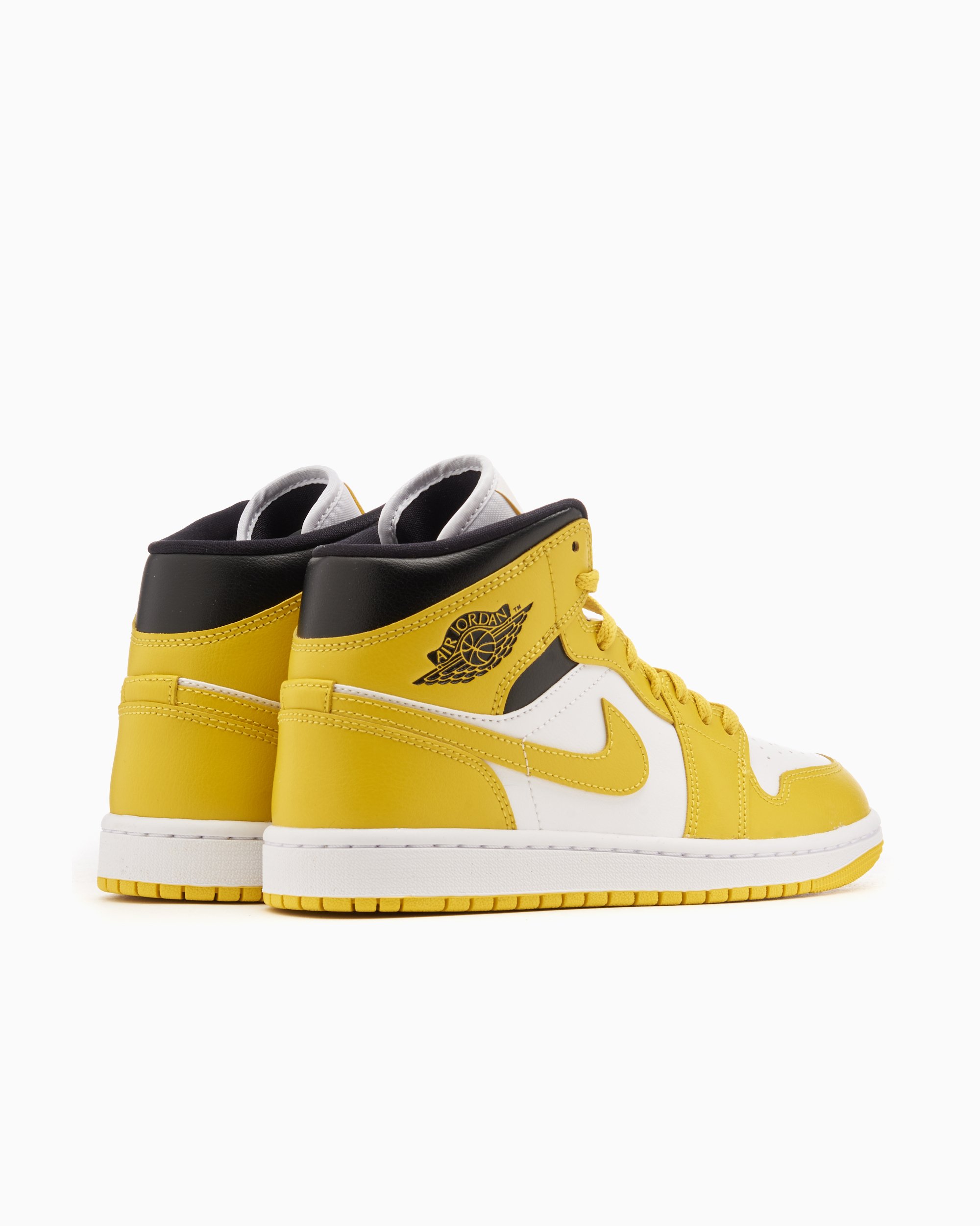 Jordan shoes yellow color sales