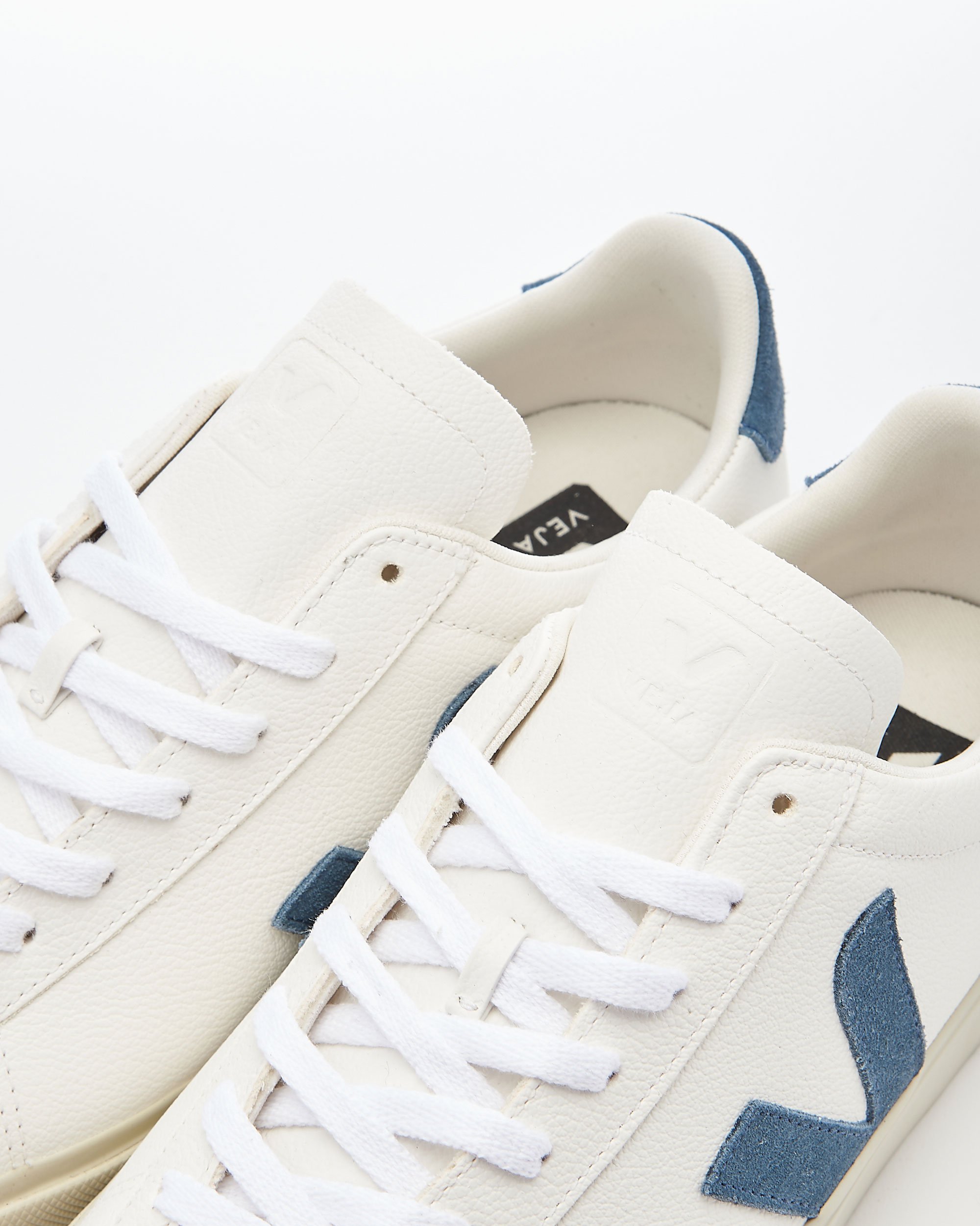 Veja campo chromefree hotsell leather white nautico