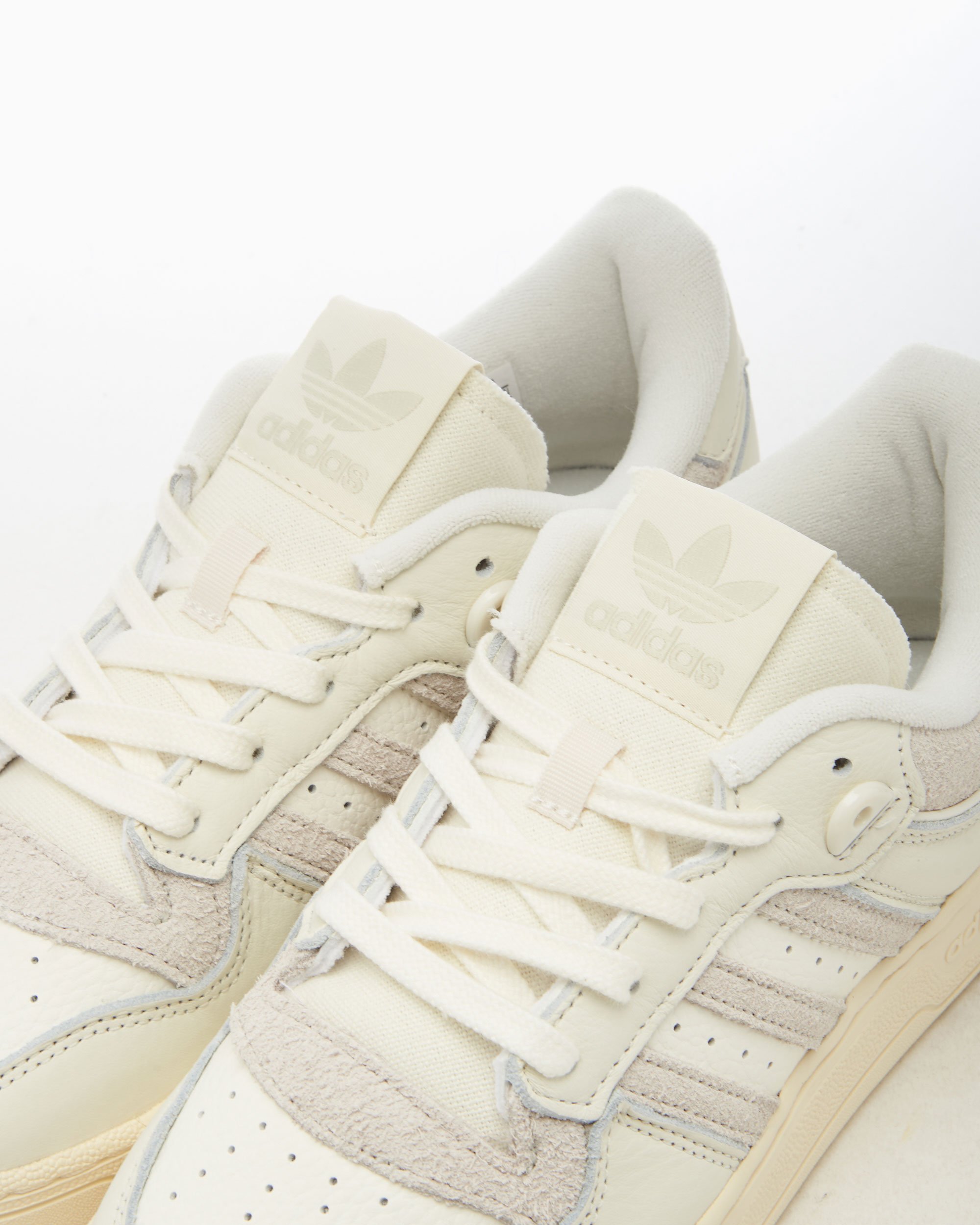 adidas Originals Rivalry 86 Low Beige IE7139 | FOOTDISTRICT