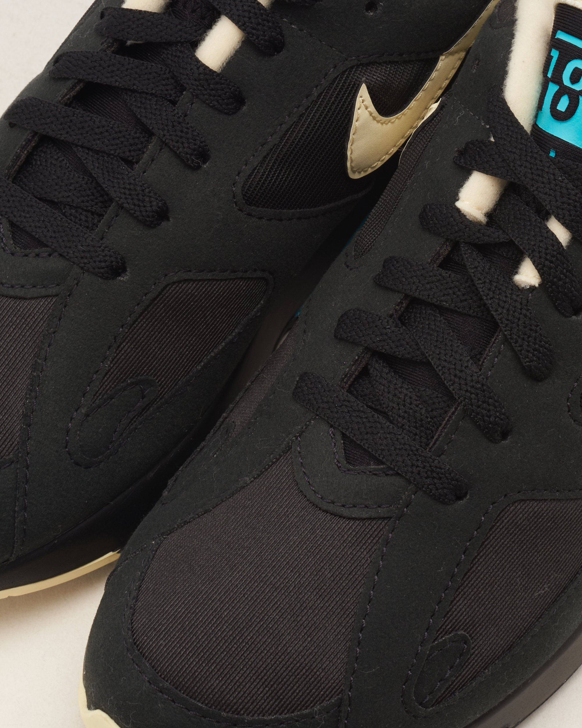 Nike air max 180 essential schwarz grau online