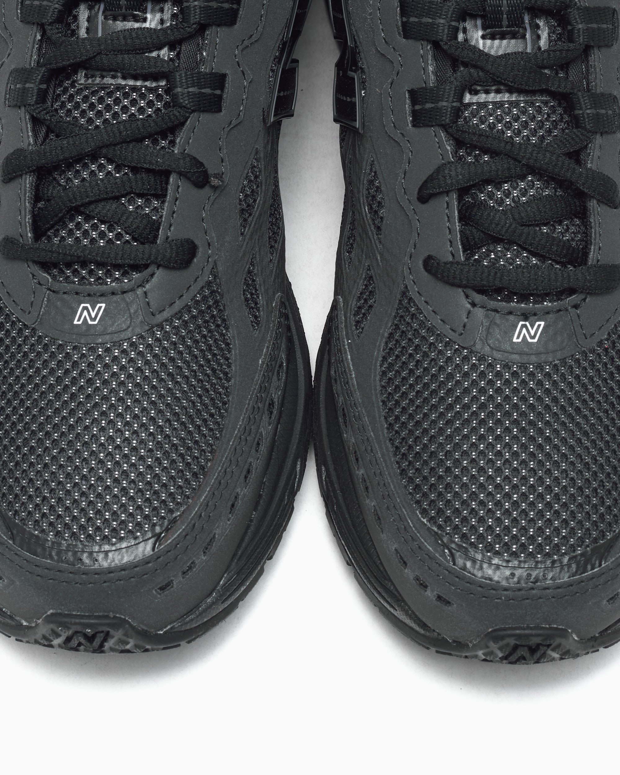 New Balance U1906 WFD Black U1906WFD | FOOTDISTRICT