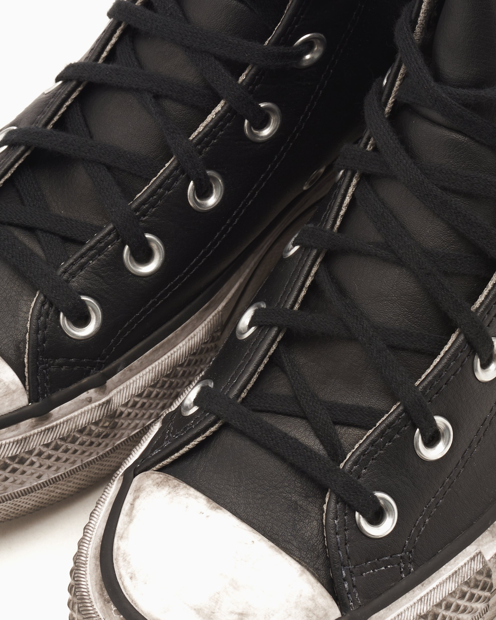 Converse Women s Chuck Taylor All Star High Lift Leather LTD Negro 562908C FOOTDISTRICT