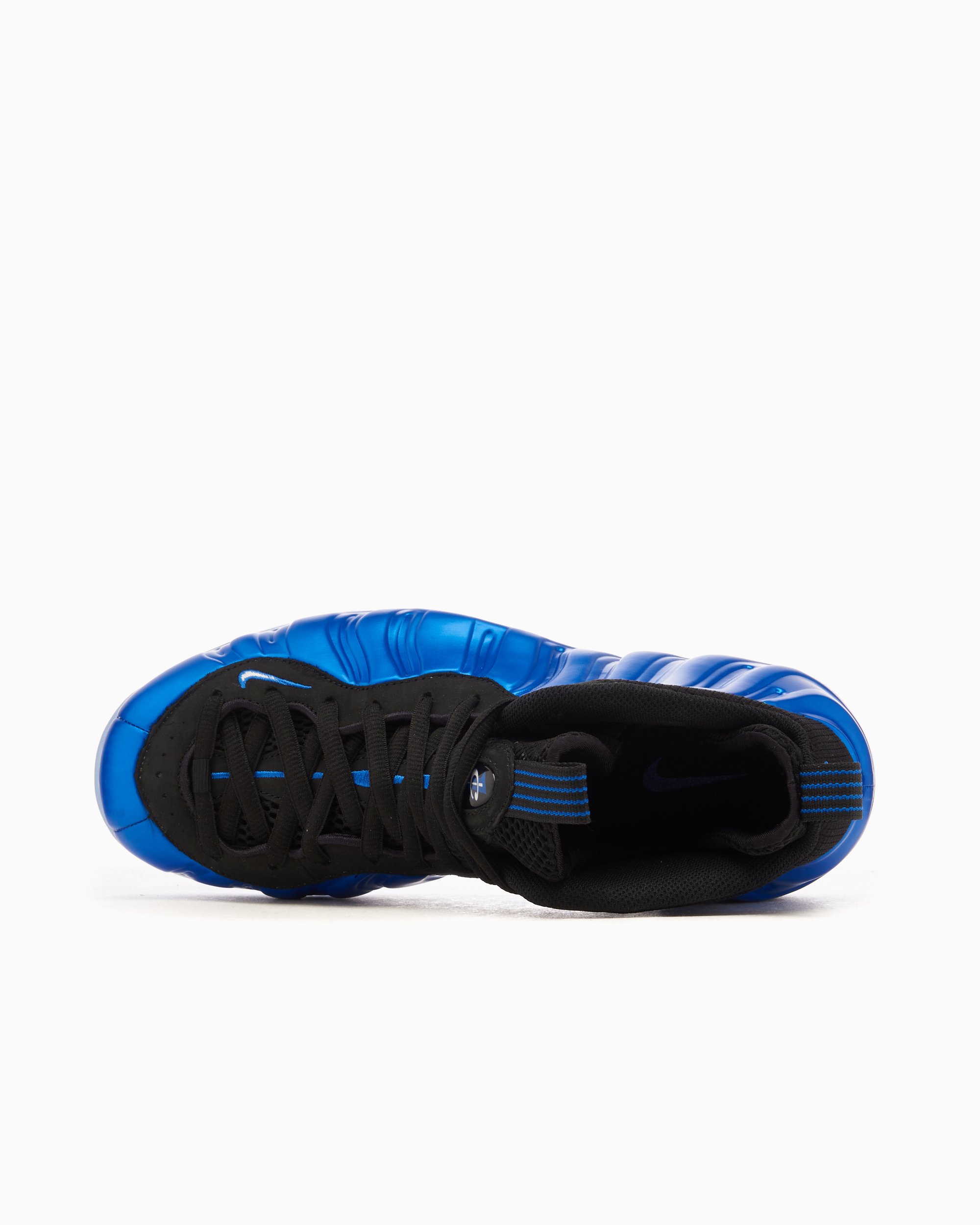 Nike foamposite blanco con azul clearance