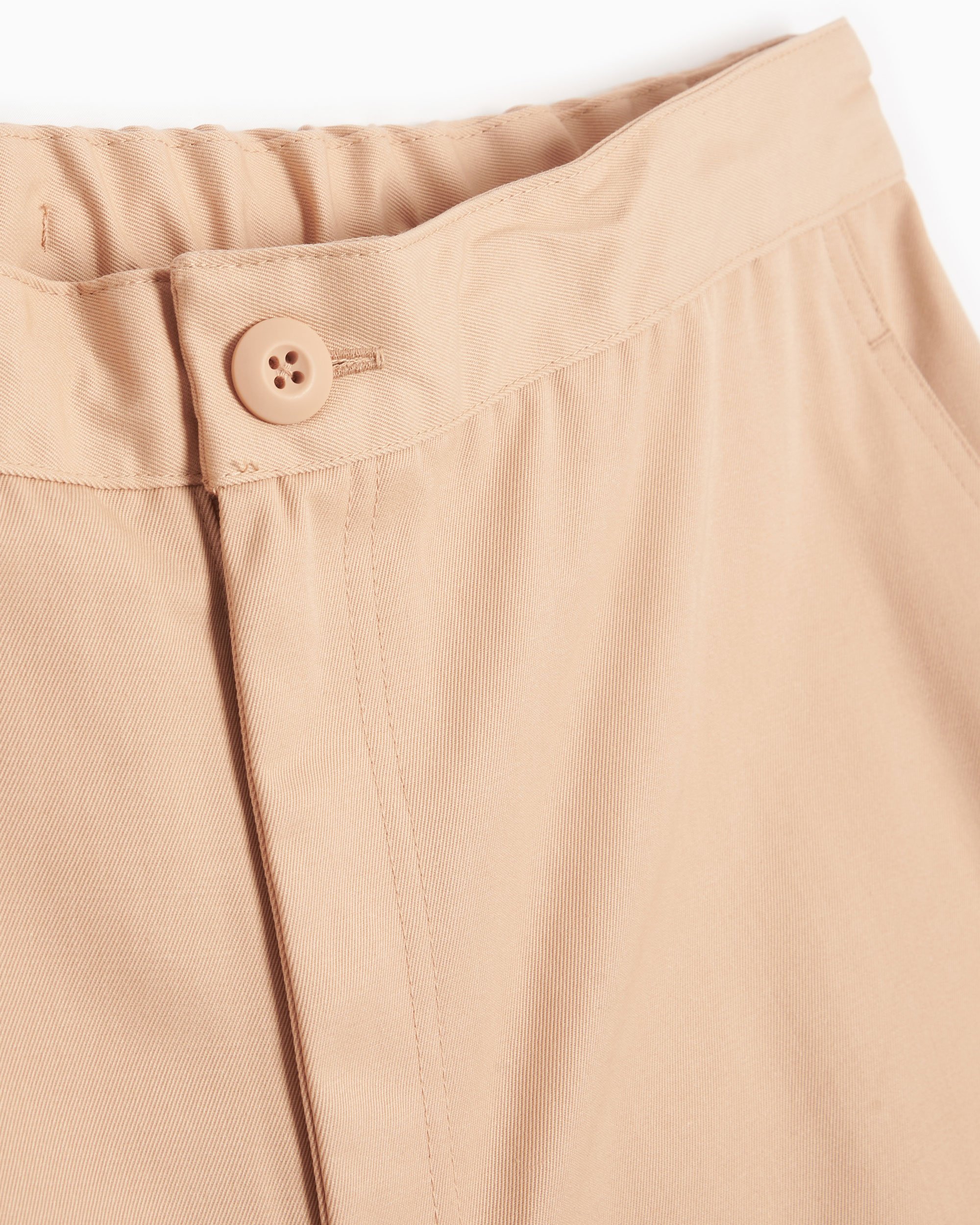 Jordan x J Balvin Unisex Woven Pants Beige FJ6137-296 | FOOTDISTRICT