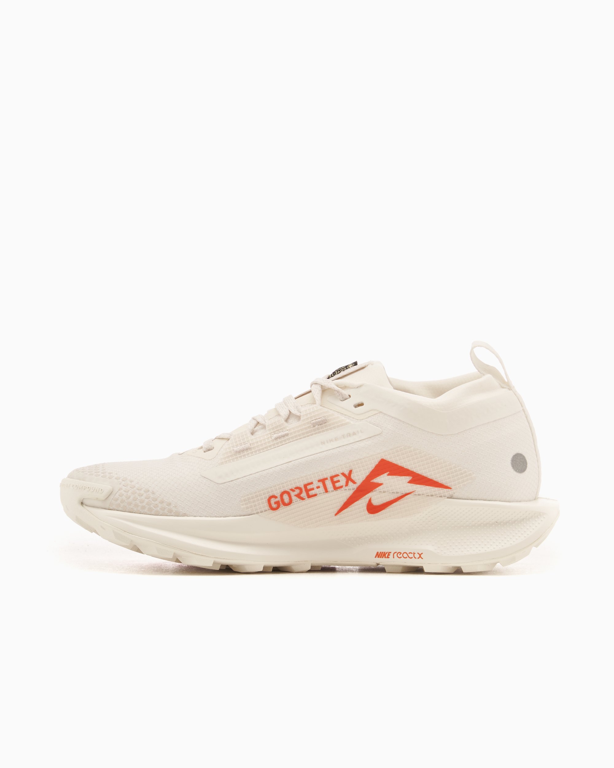 Nike Women s Pegasus Trail 5 Gore Tex Wit FQ0912 100 FOOTDISTRICT