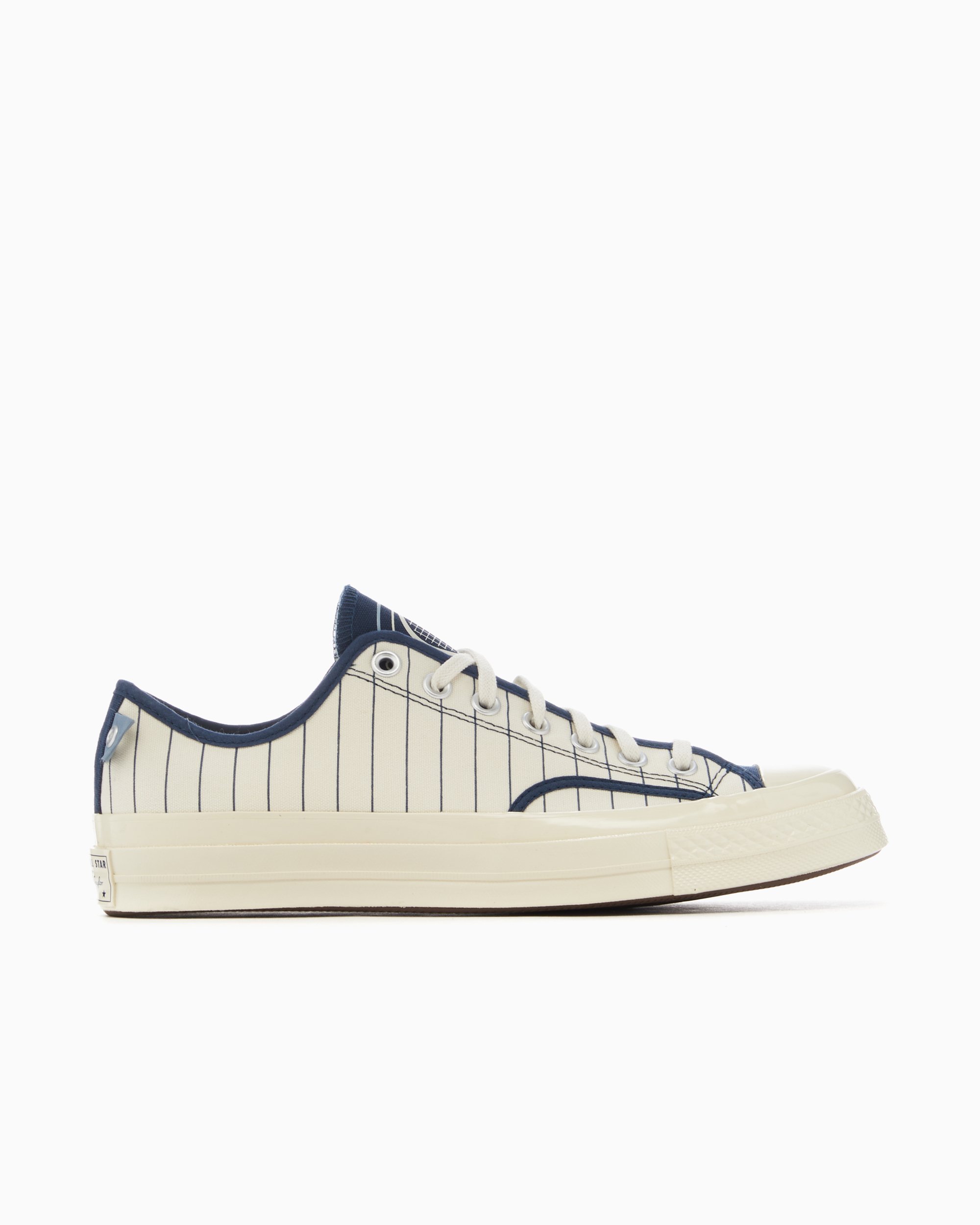 Converse sasha ox hotsell