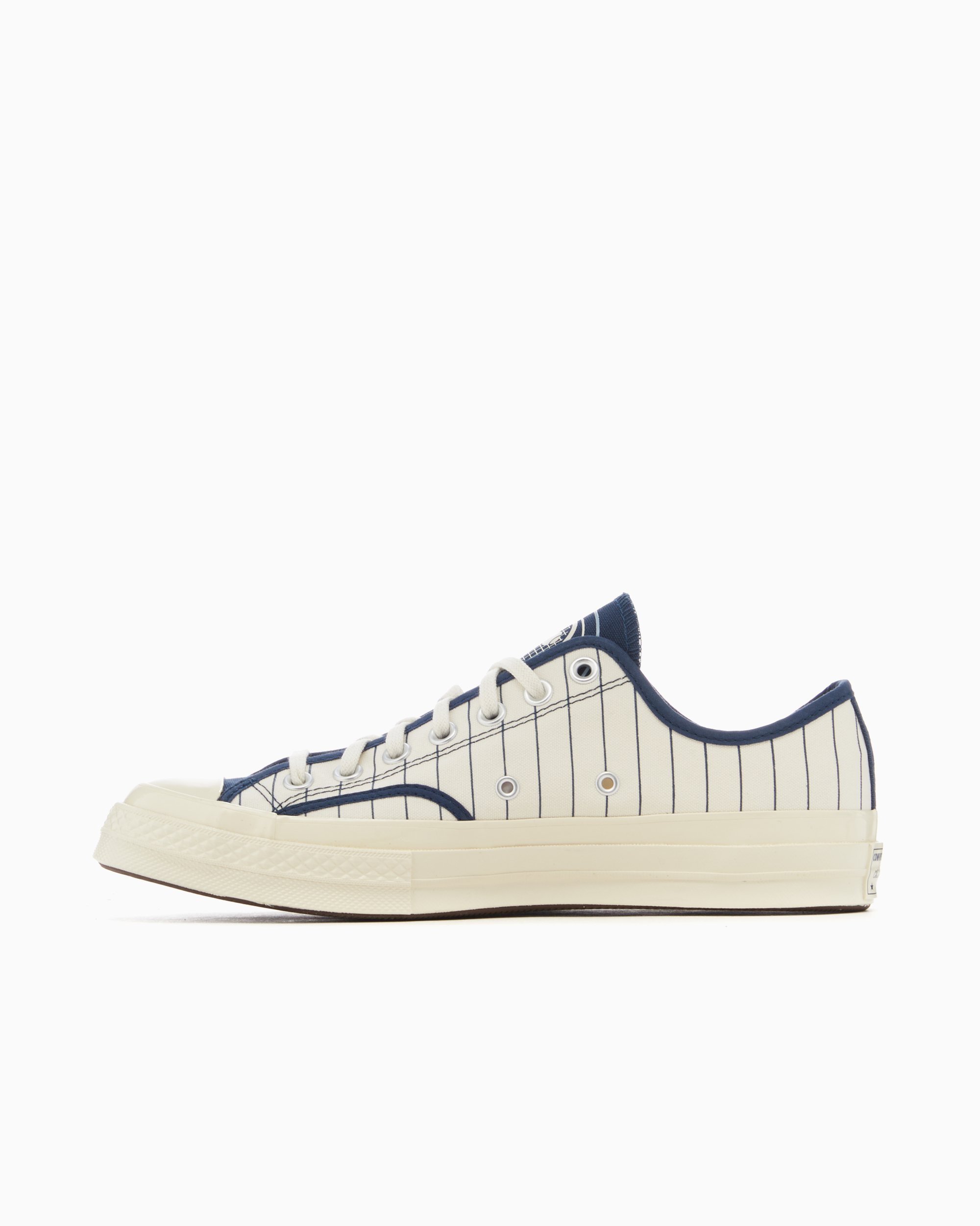 Converse sasha ox new arrivals