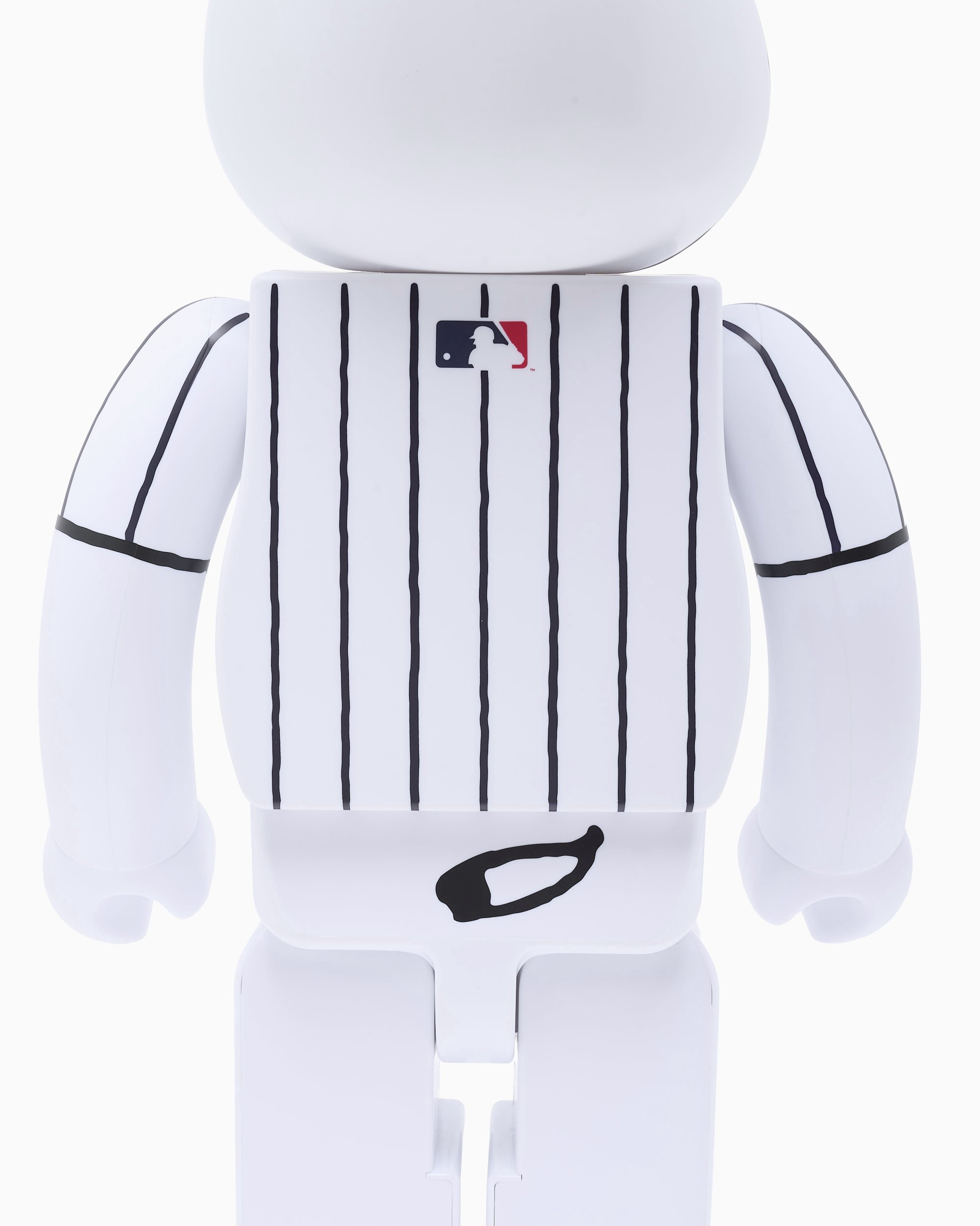 Medicom Toy White BBRCK1000PEMLBS | FOOTDISTRICT
