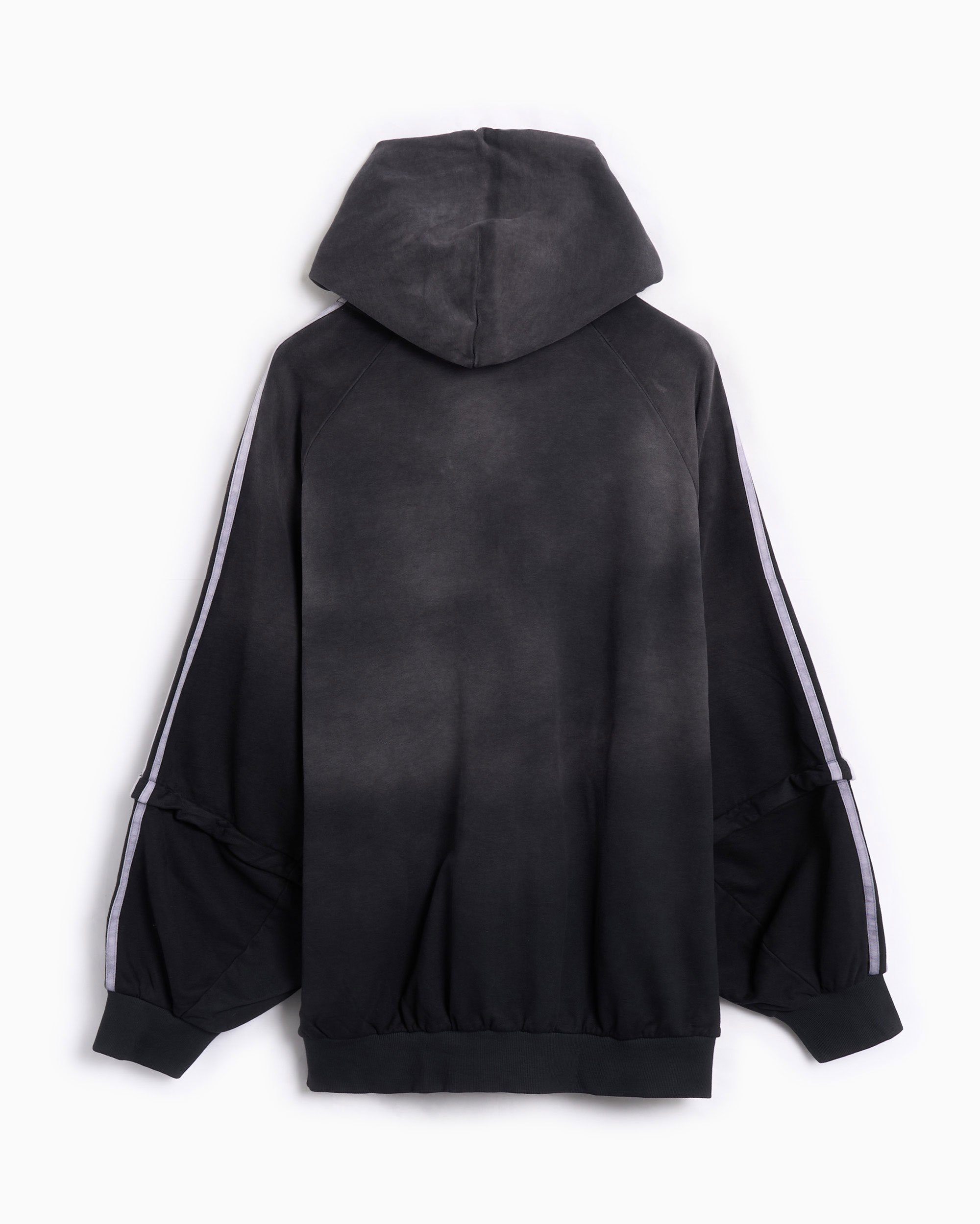 adidas originals クロップド丈トップス M 黒 adidas originals クロップド丈トップス / サッカーTシャツ