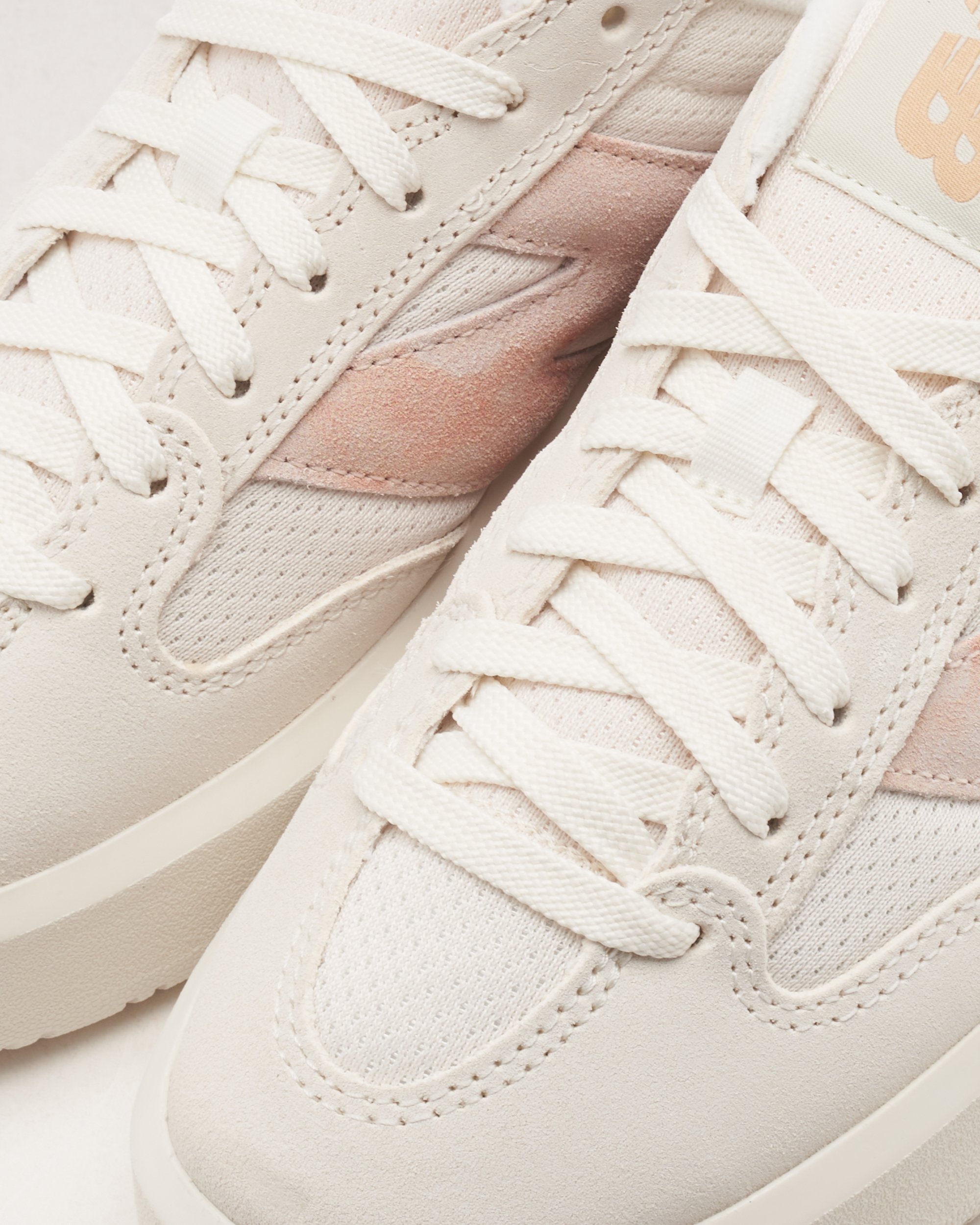 New Balance CT302 CTA Blanco CT302CTA FOOTDISTRICT