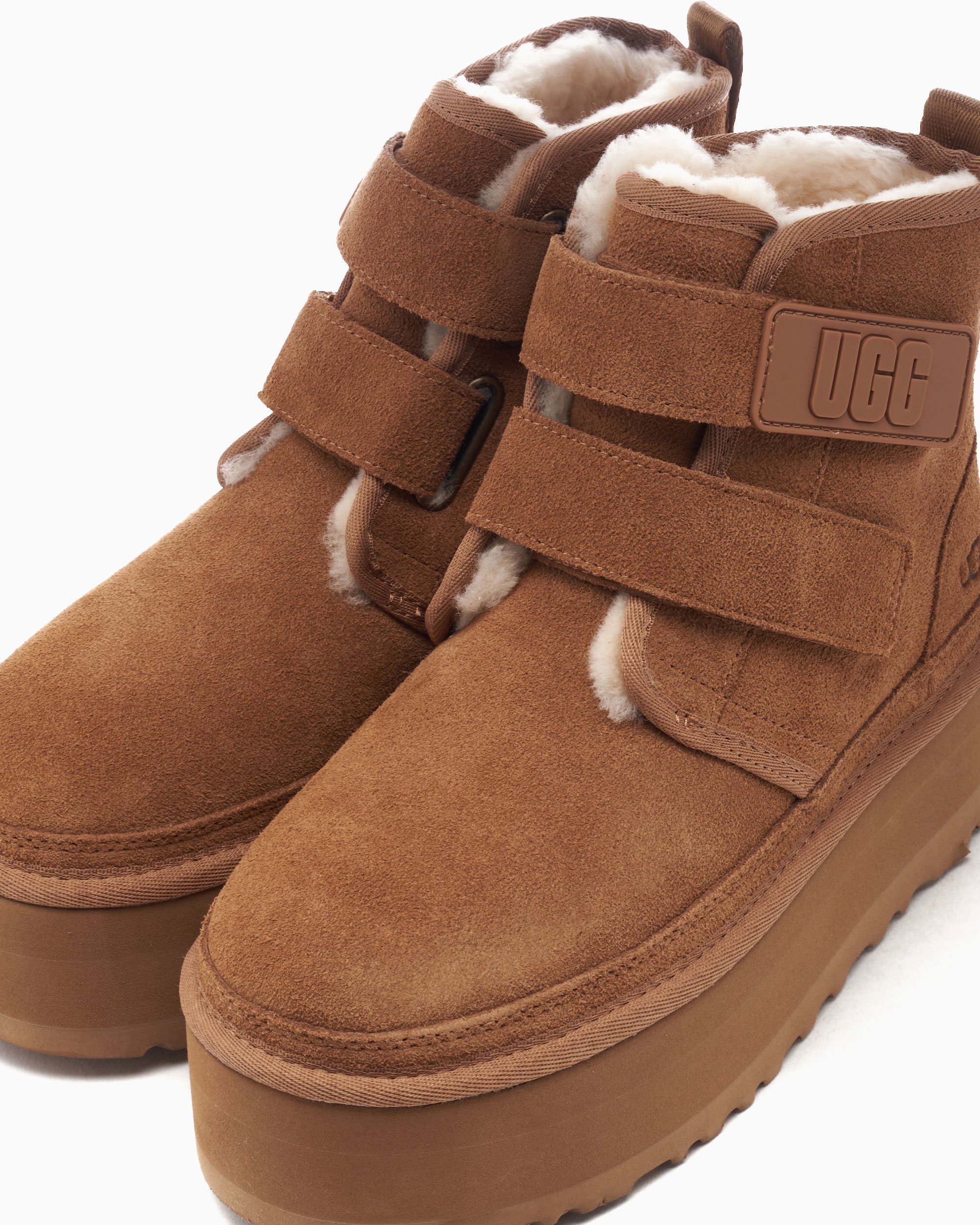 UGG® Women's Neumel Platform Brown 1130554-CHE | FOOTDISTRICT