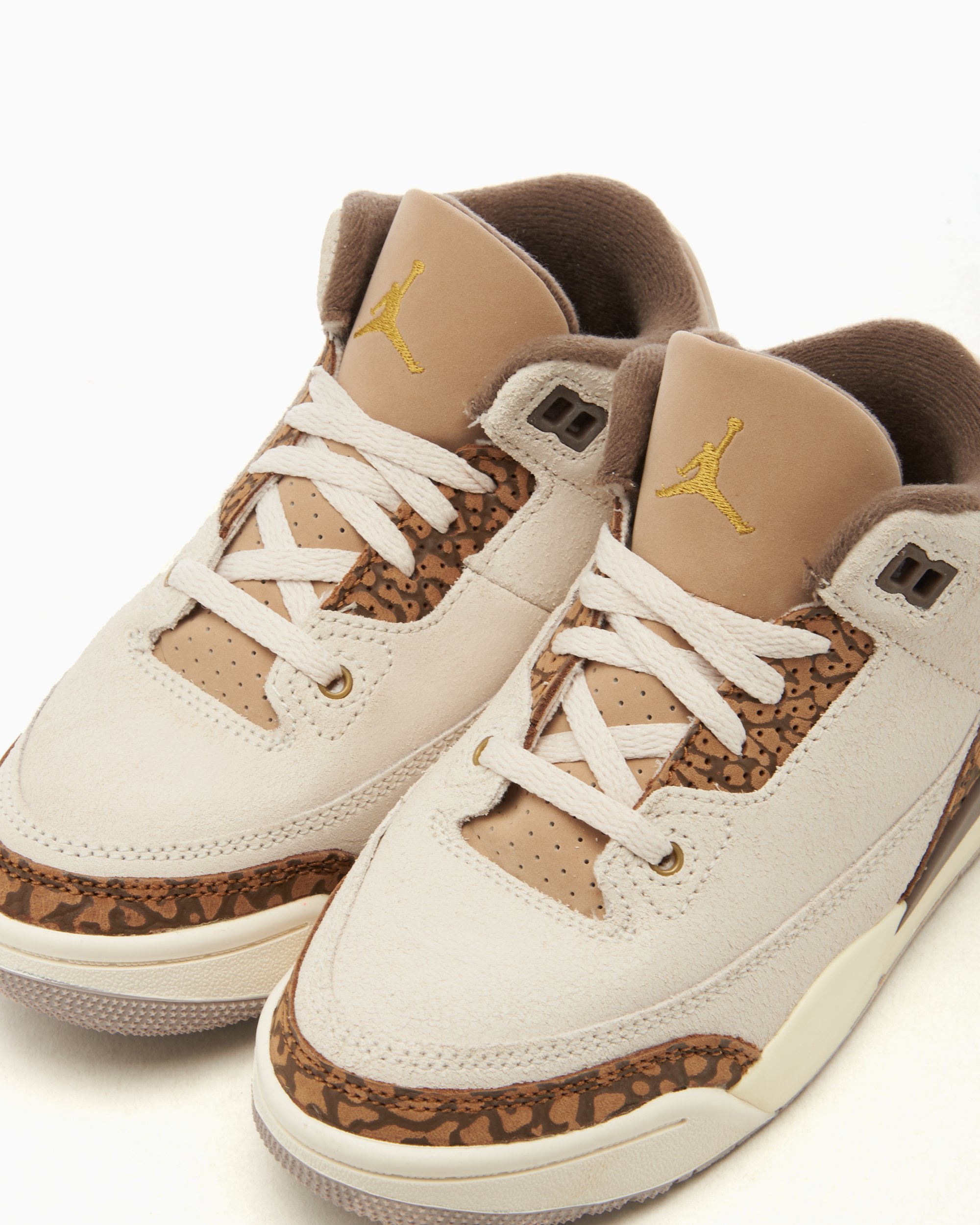 Jordan retro 3 beige clearance