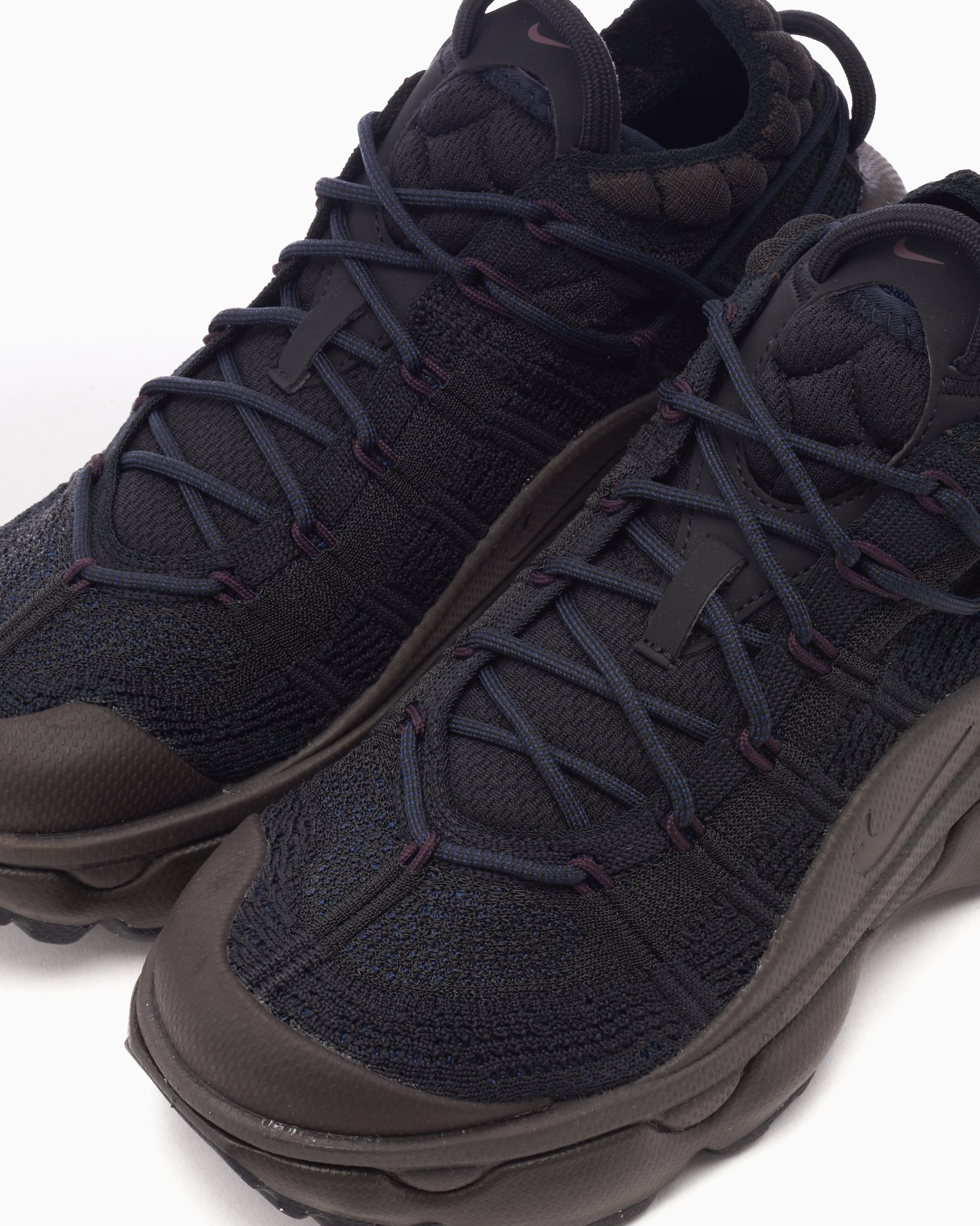 Nike Women s Air Max Flyknit Venture Schwarz Braun FD2110 001