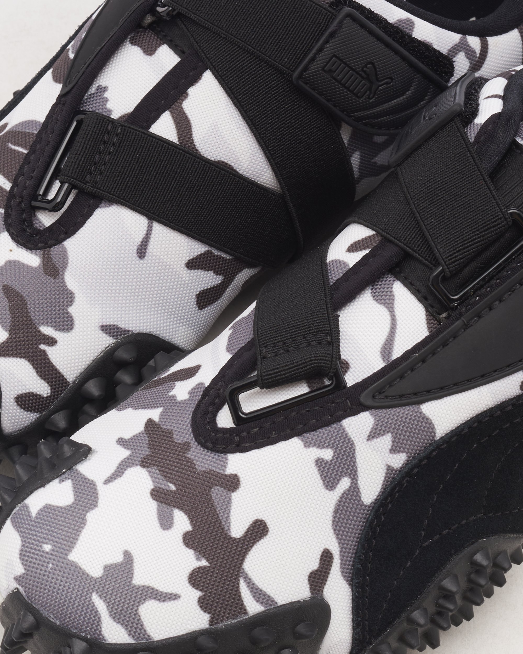 Camouflage puma shoes sales