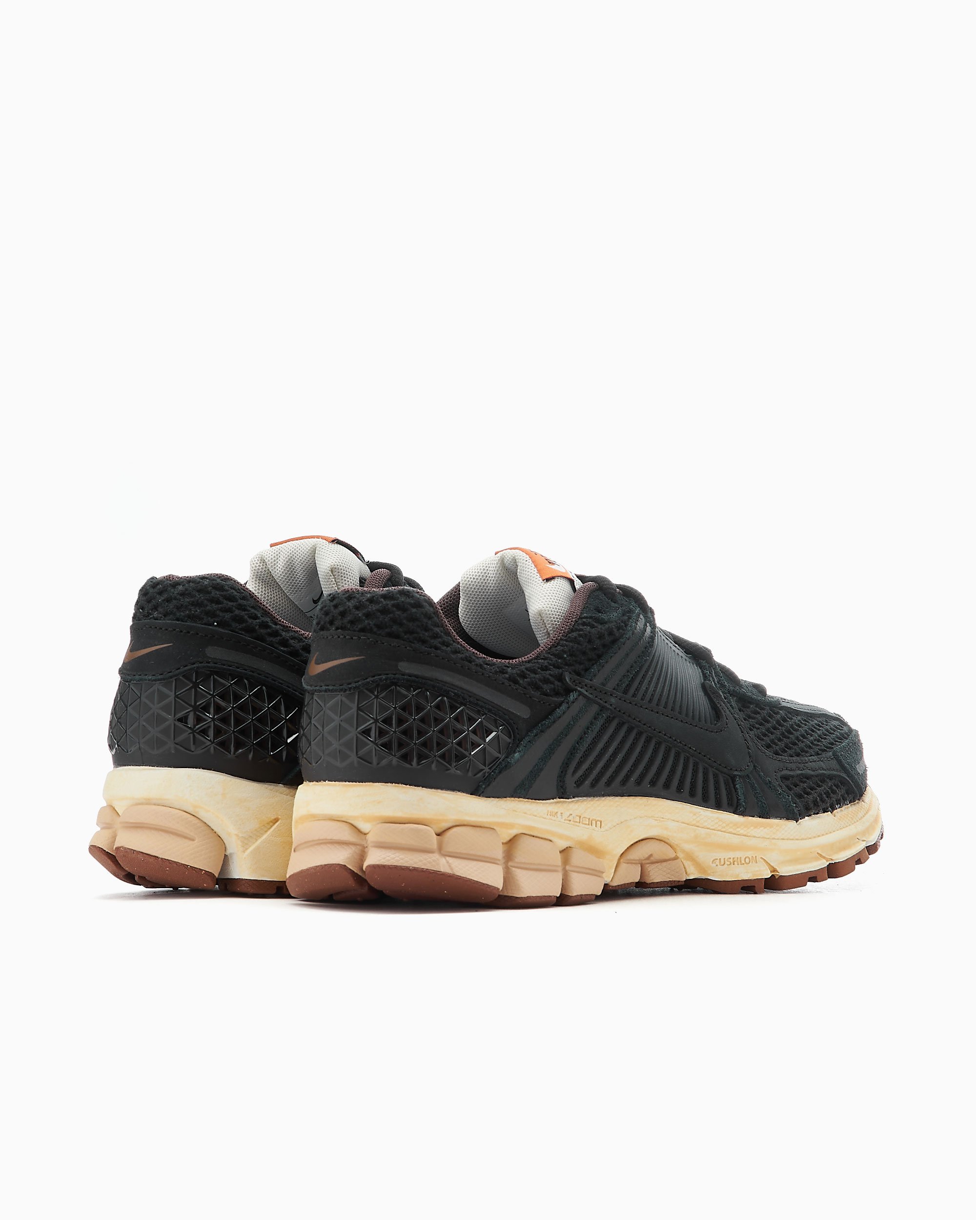 Nike Women's Zoom Vomero 5 Premium Preto FD0533-010 | FOOTDISTRICT