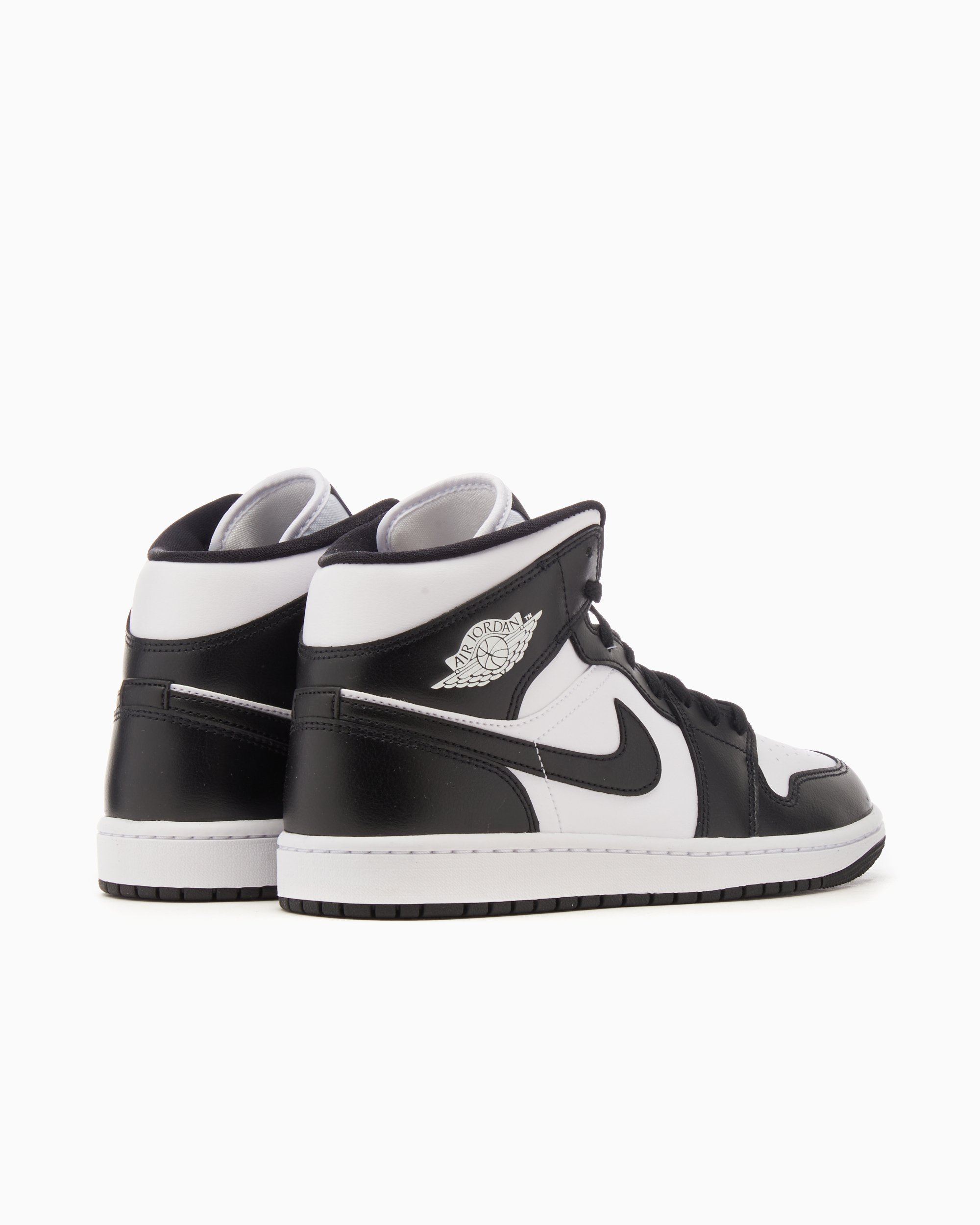 Air Jordan Women s 1 Mid