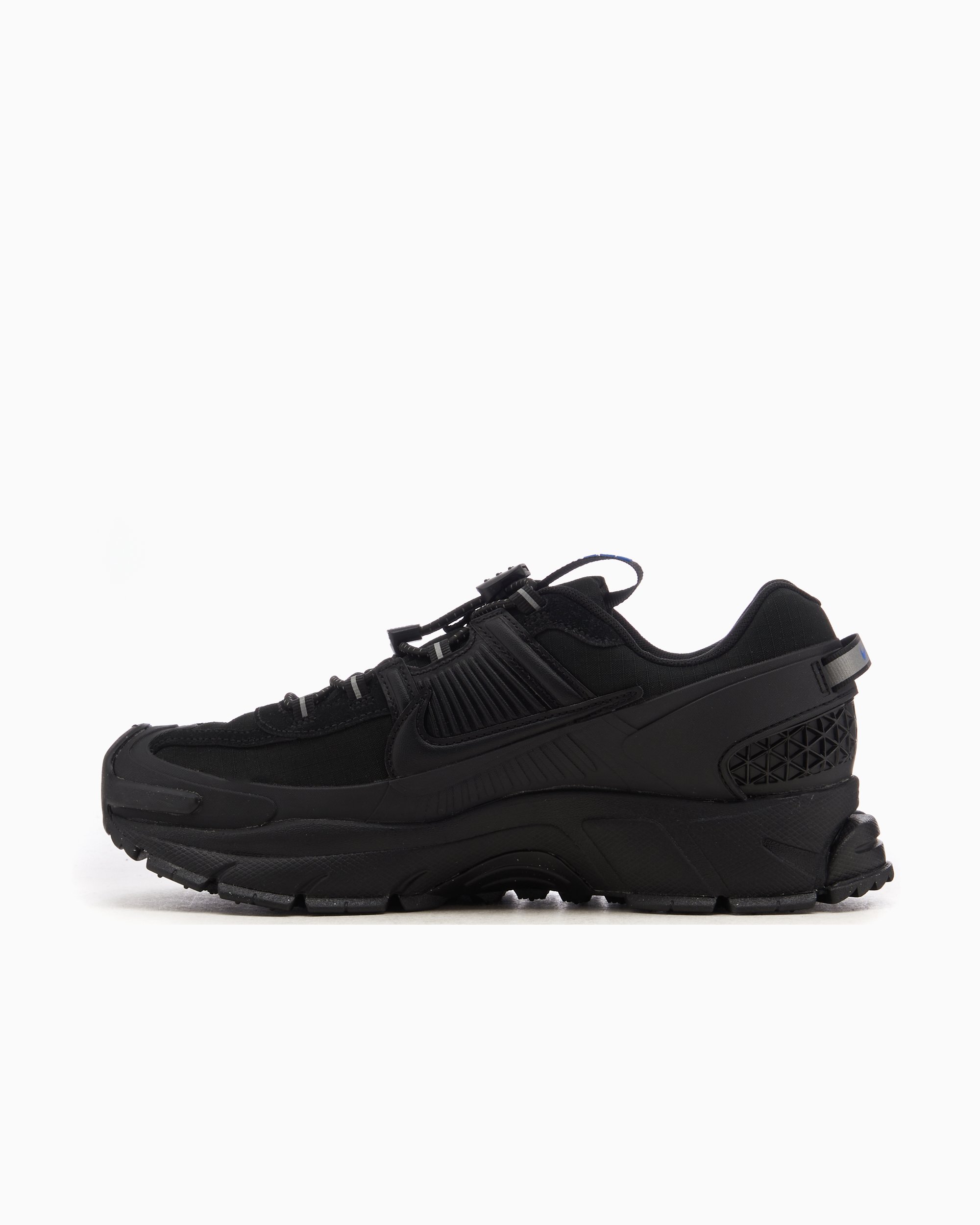 Nike Zoom Vomero Roam Noir FV2295 002 FOOTDISTRICT