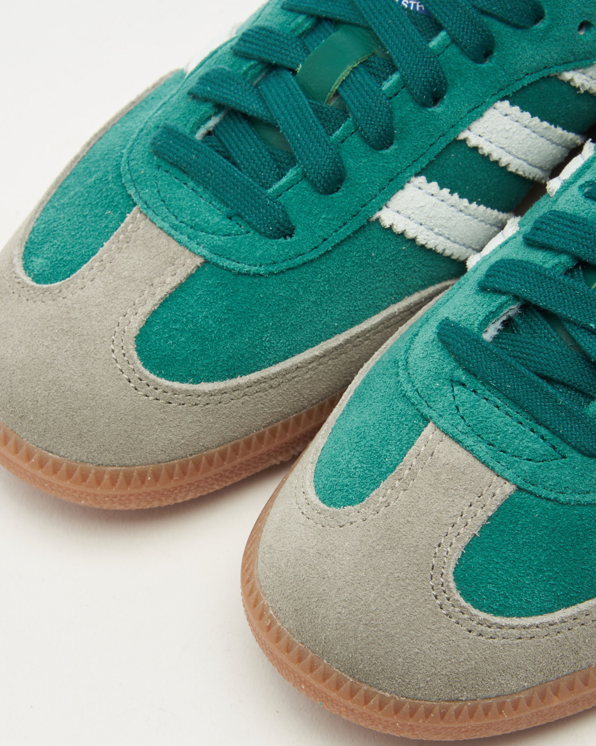 adidas Originals Samba OG Groen ID2054 Shop Online bij FOOTDISTRICT