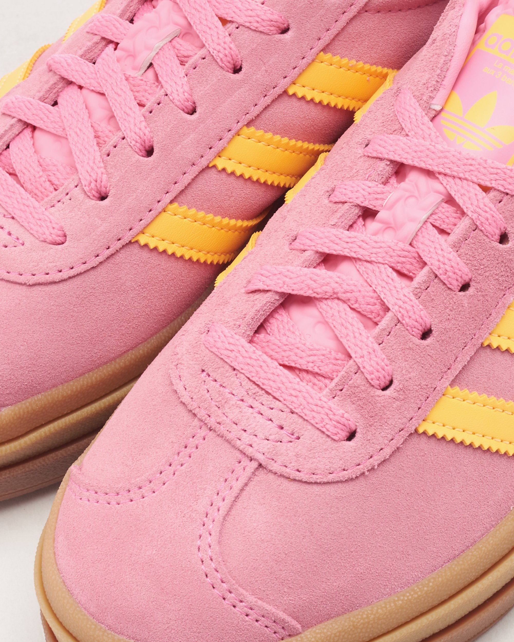 Adidas rose gold women's sneakers 2025