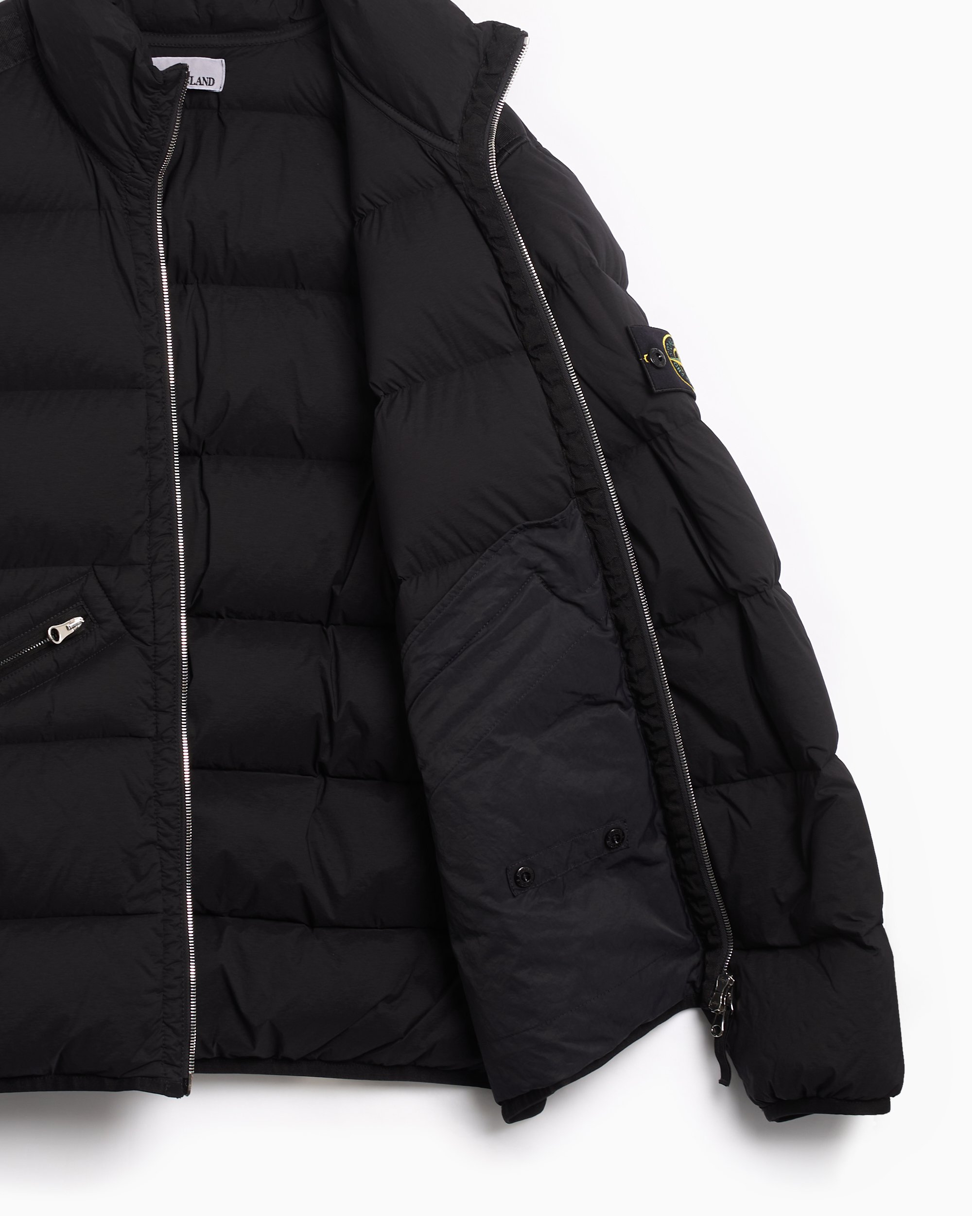 Stone Island Men s Jacket Black 811543028 V0029 FOOTDISTRICT