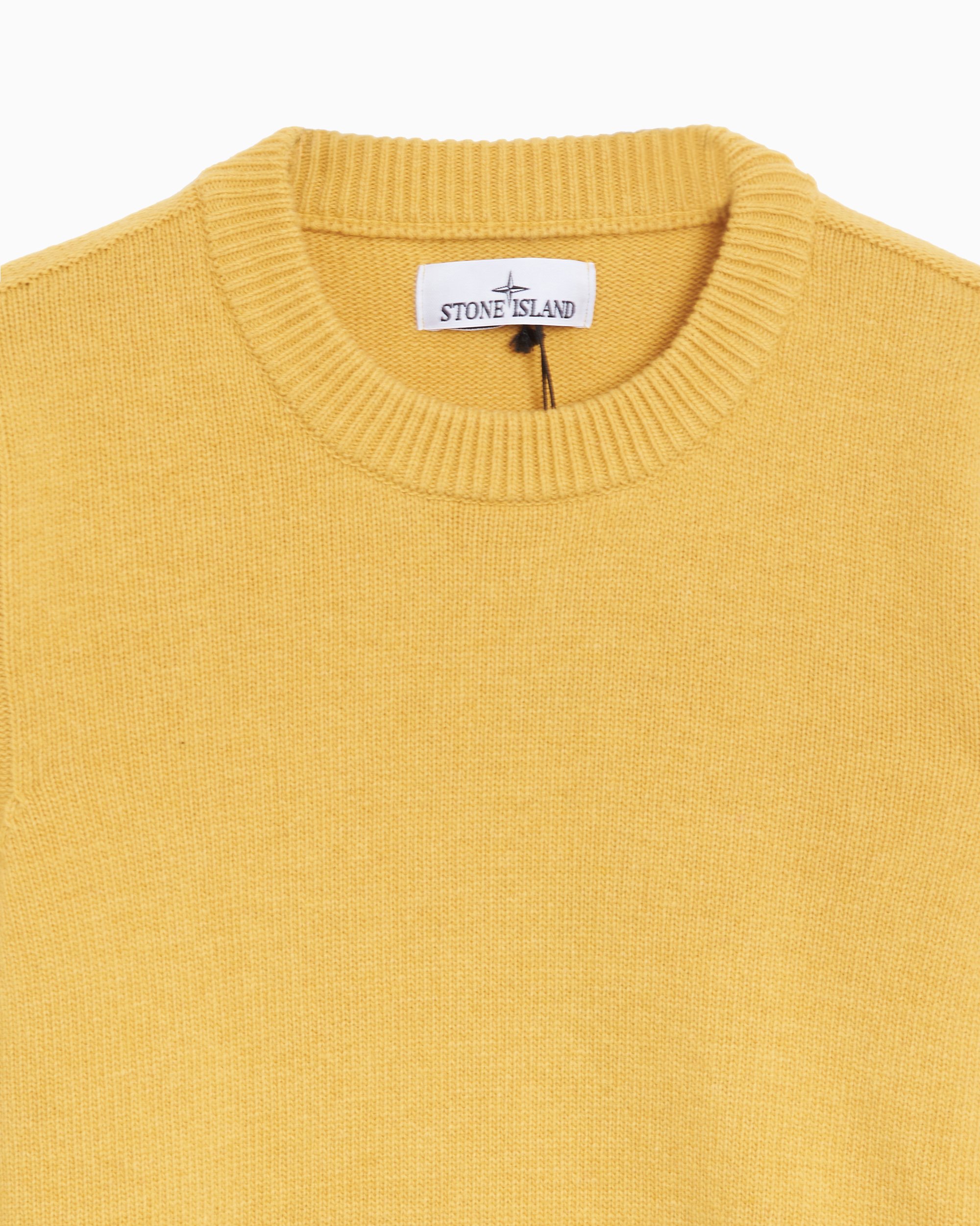Stone Island Logo Men s Sweater Jaune 8115508A3 V0033 FOOTDISTRICT