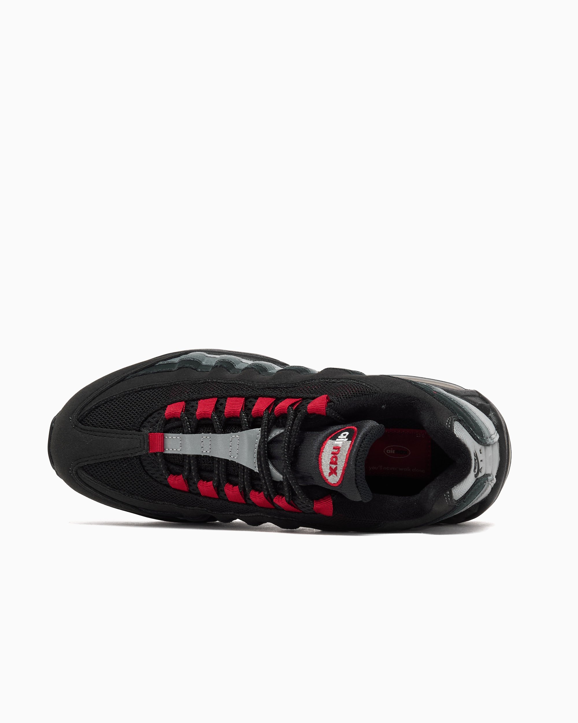 liverpool trainers nike