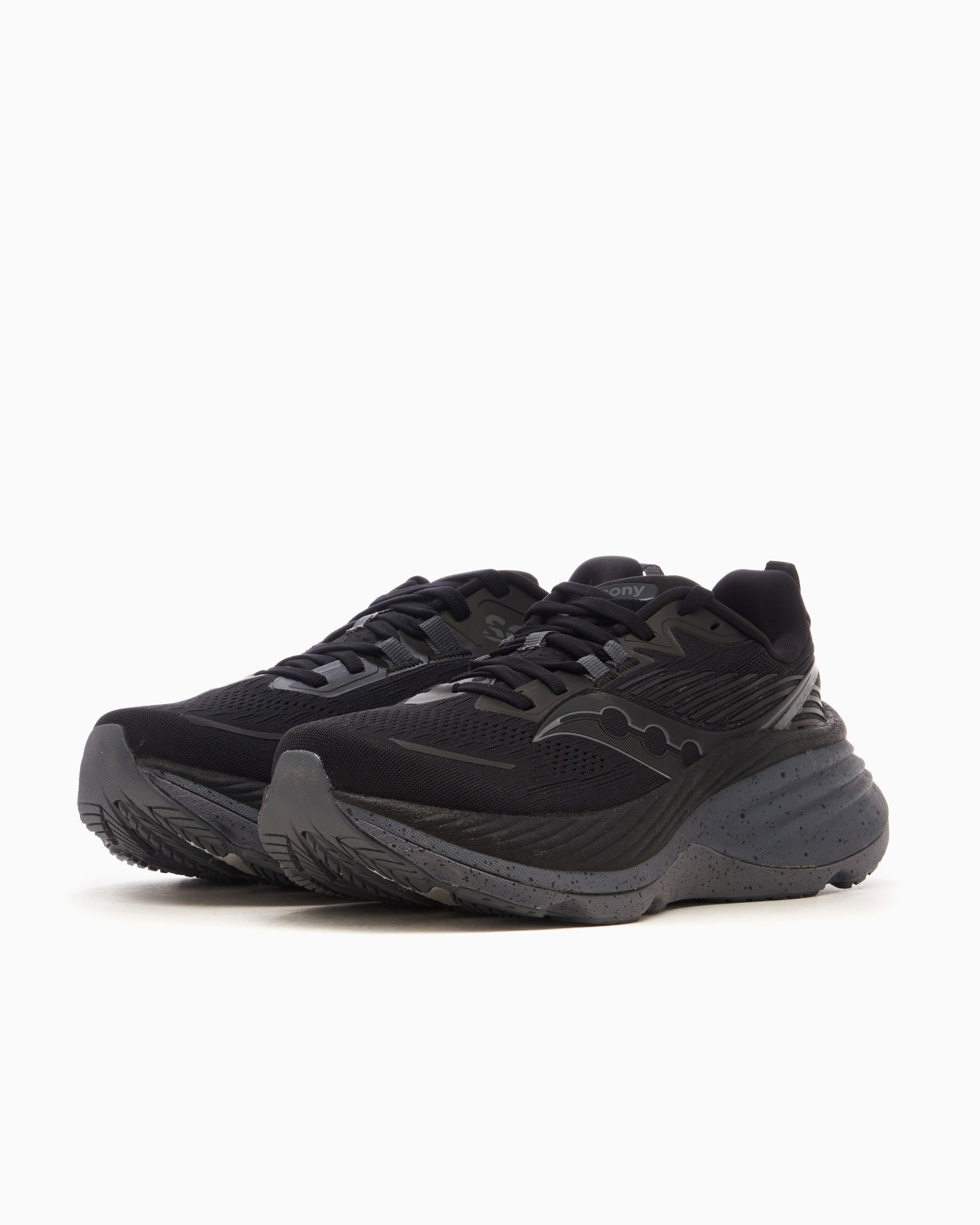 Saucony Women s Hurricane 24 Negro S10933 101 FOOTDISTRICT