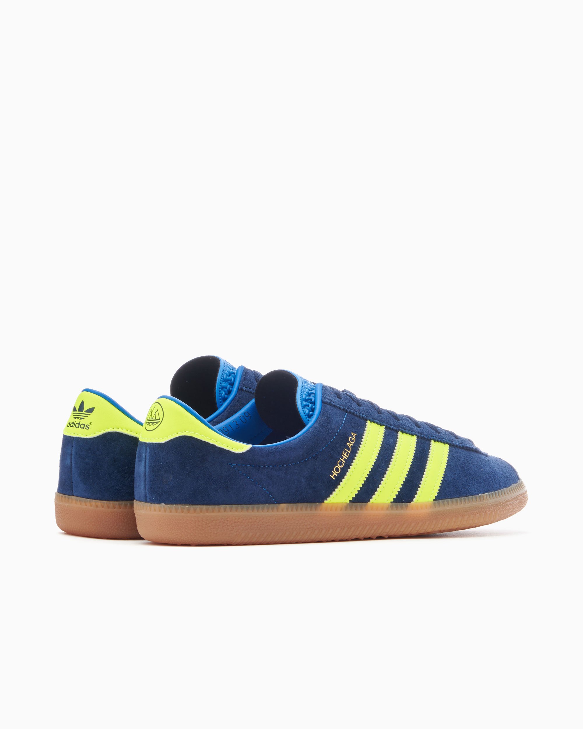 Adidas originals recoleta telefono 2025