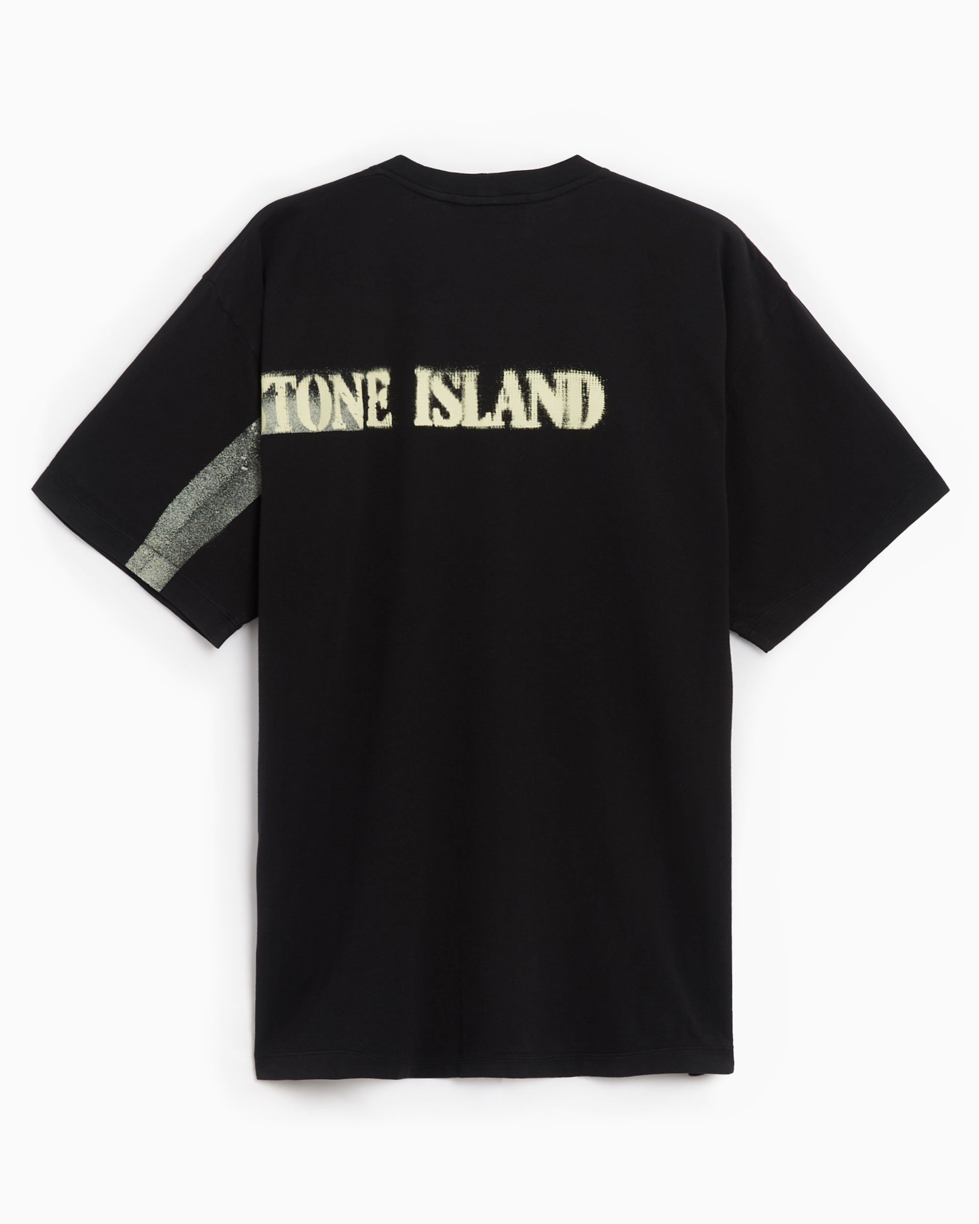 Stone Island Logo Men s T Shirt Negro 80152RC86 V0029 FOOTDISTRICT