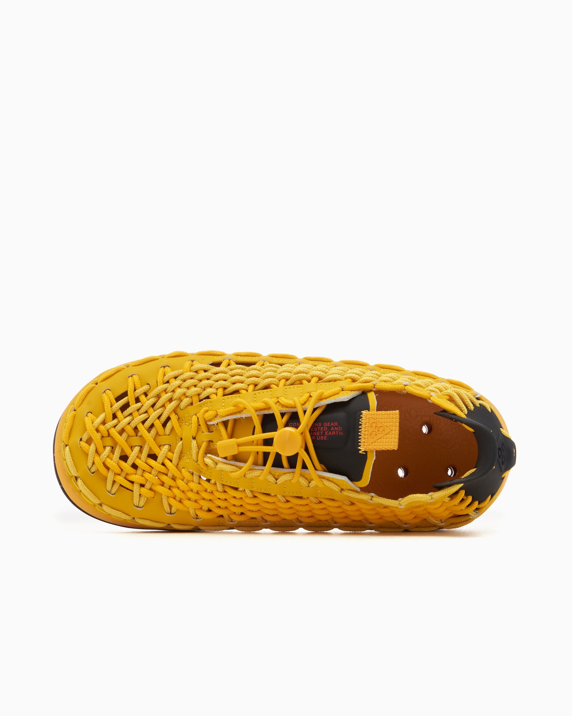 Nike ACG Watercat+ Yellow CZ0931-700| FOOTDISTRICT